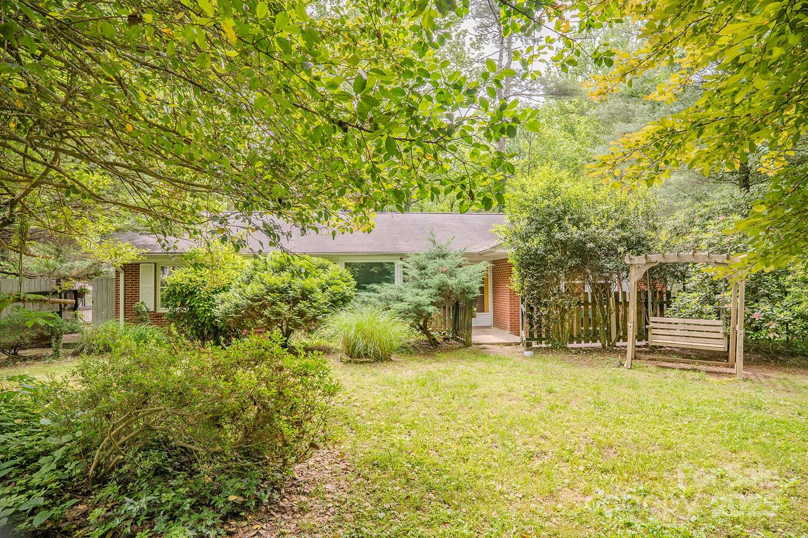 2512 Little River Road