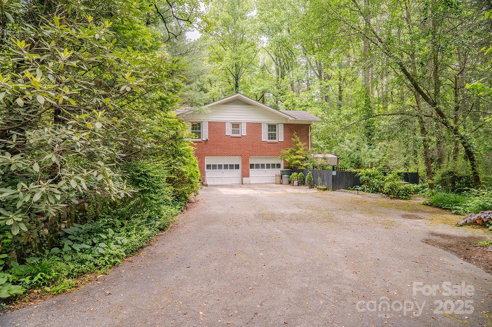 2512 Little River Road