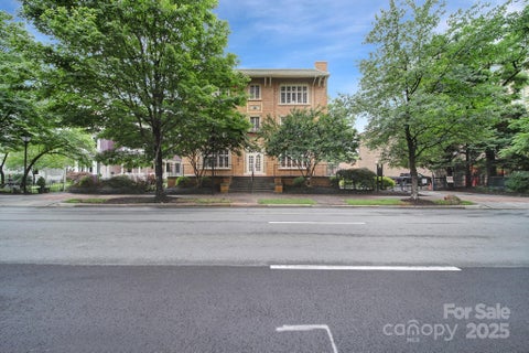 Photo for 515 N Church Street 305