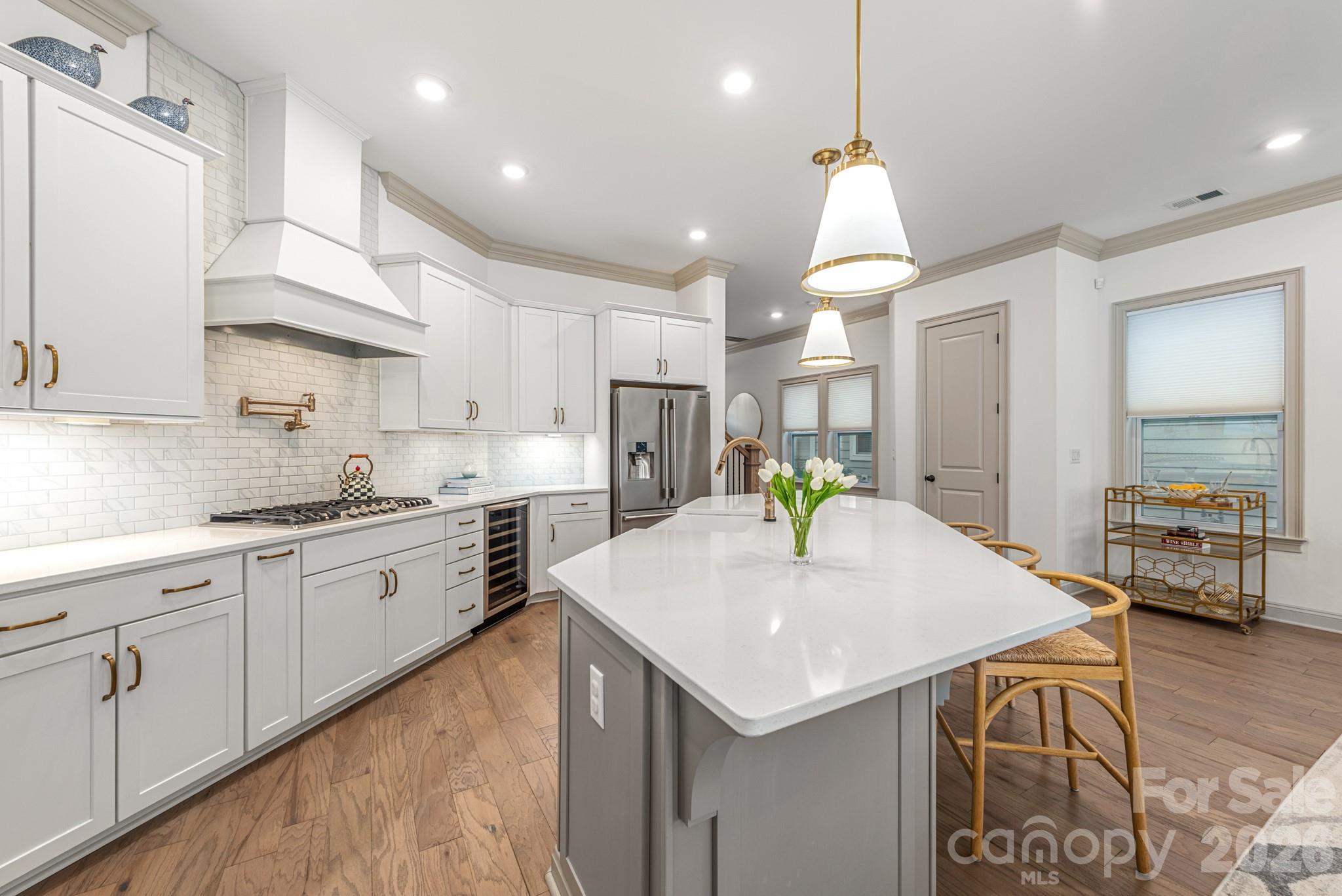 Villa Heights - Residential