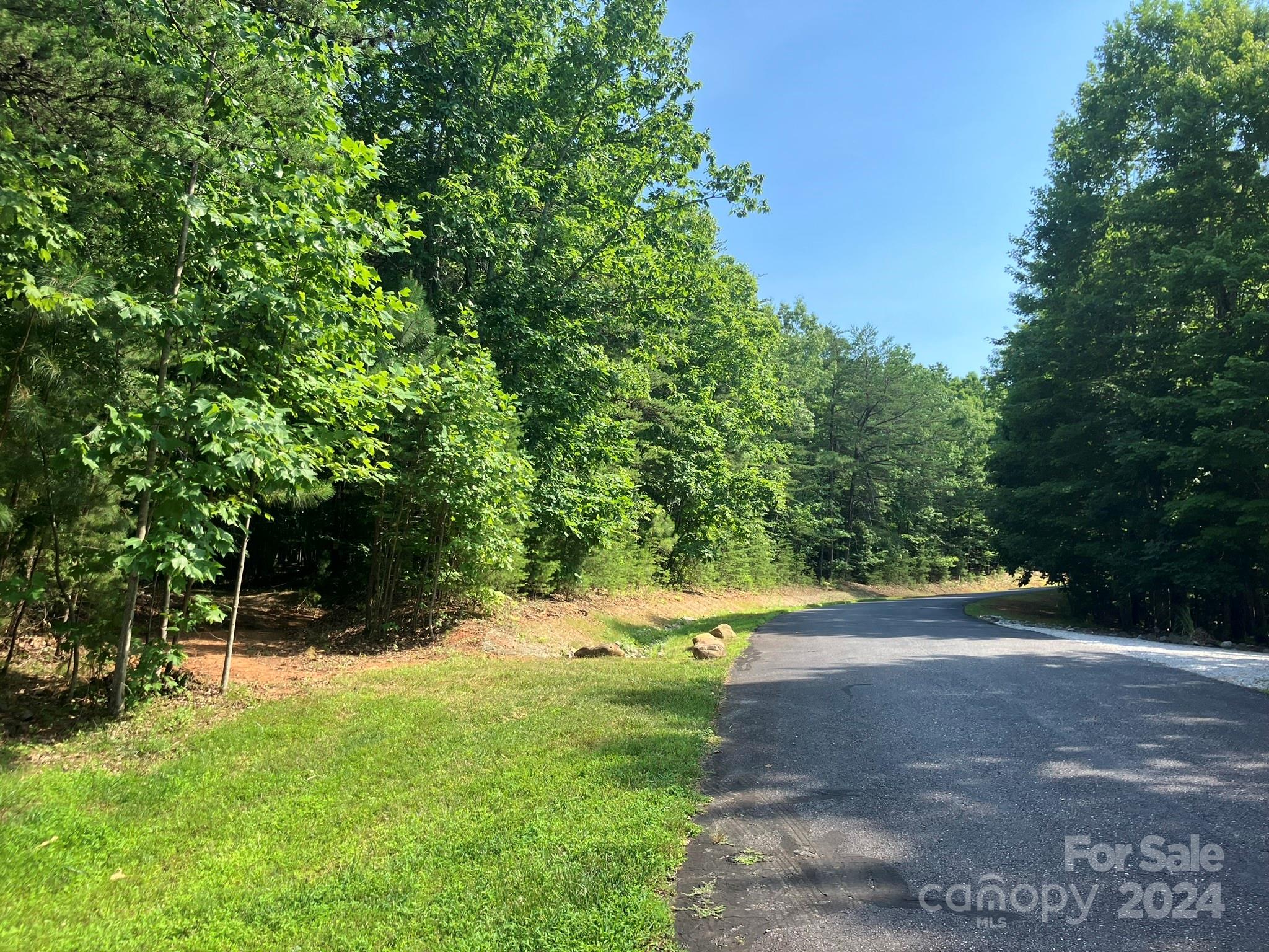 Grandview Peaks - Land