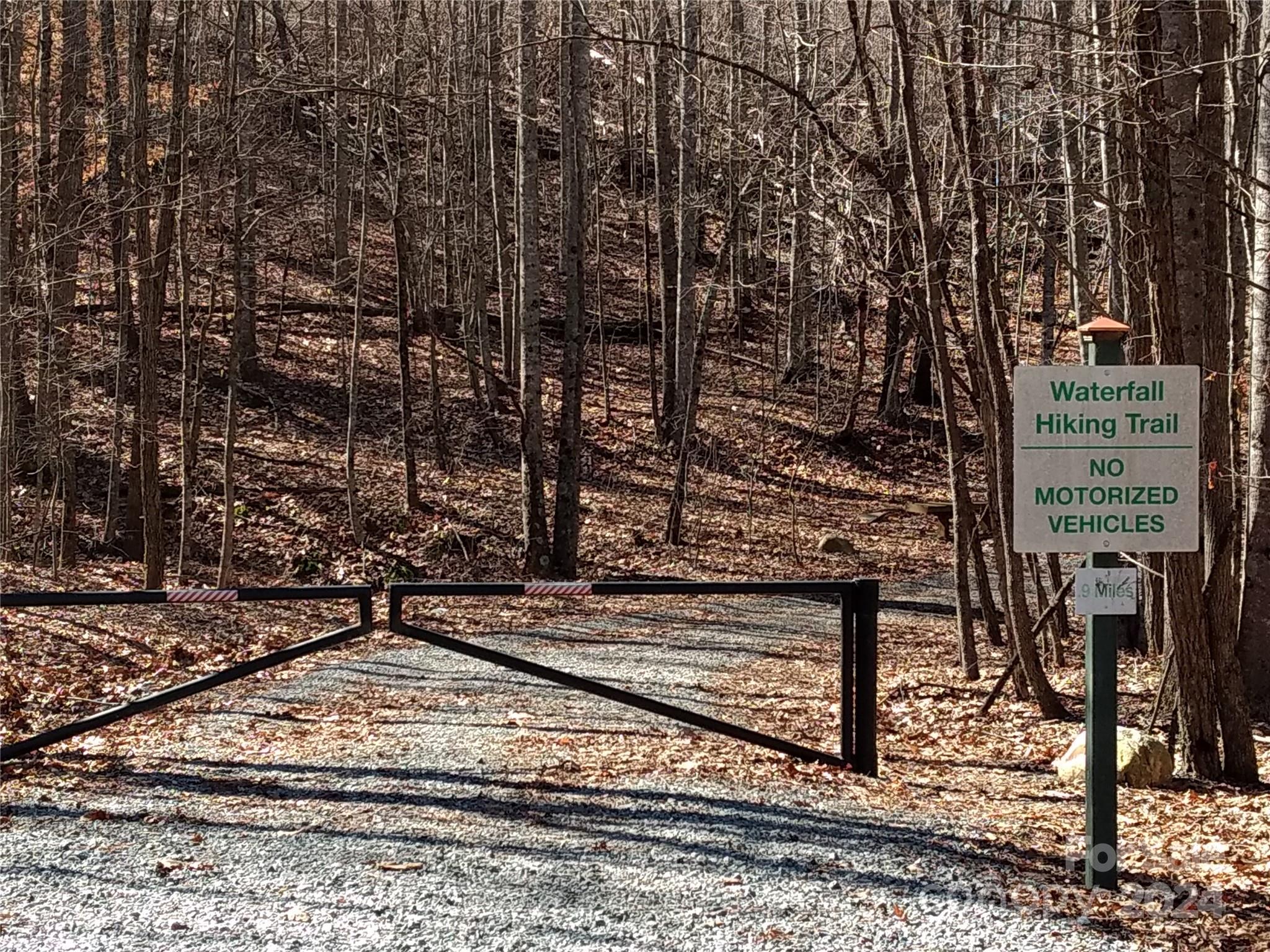 Grandview Peaks - Land