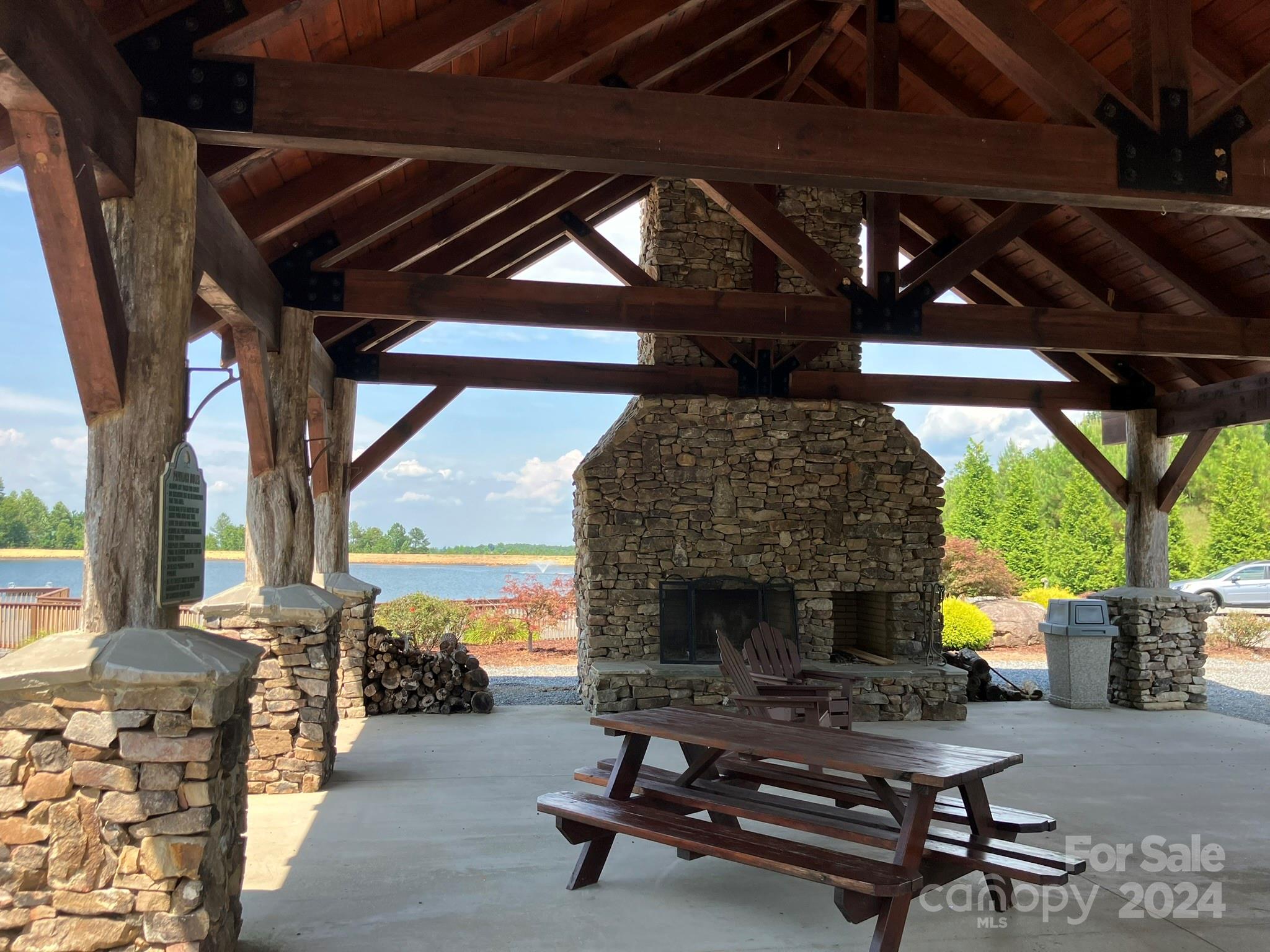 Grandview Peaks - Land