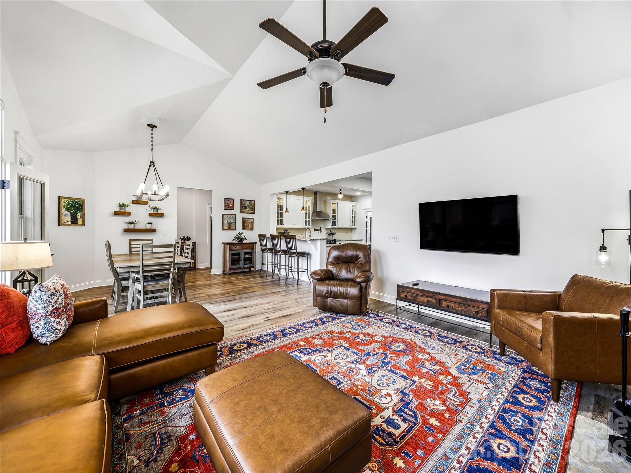 Biltmore Lake - Residential