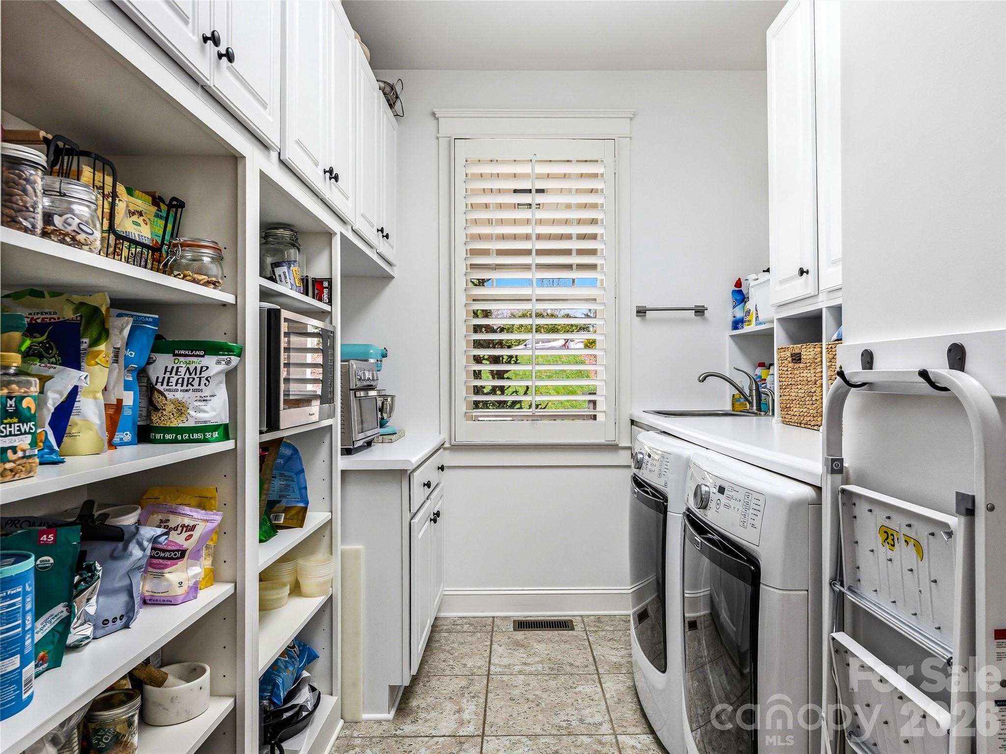 Biltmore Lake - Residential