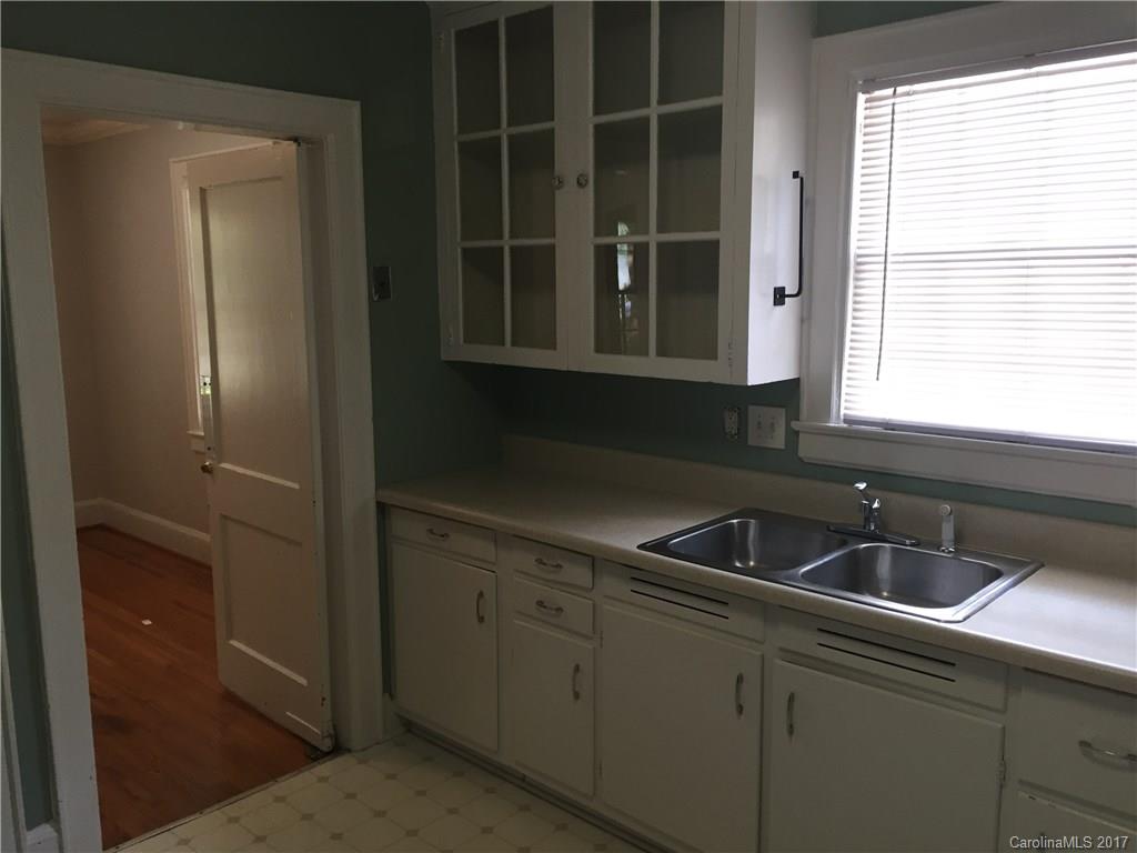 Elizabeth - Residential Lease