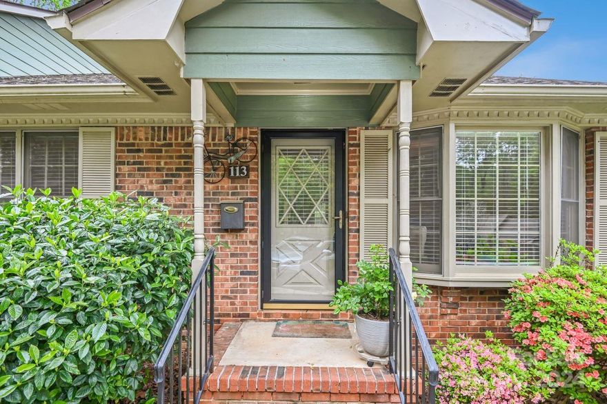 Step into this well-maintained one-level ranch. The kitchen with new counters, Stainless Steel appliances, a pantry, and in-unit laundry. The living room, bathed in natural light from a bay window, seamlessly connects to the kitchen. Enjoy the outdoors on the covered front porch or the private back patio. Both bedrooms offer ample space, and the brick end unit provides extra greenspace, all while the HOA handles lawn maintenance. Community amenities include a pool, roof maintenance, and a trash facility, enhancing your lifestyle. Situated just 3 minutes from downtown shops and restaurants, this home offers the perfect blend of comfort, convenience, and style.