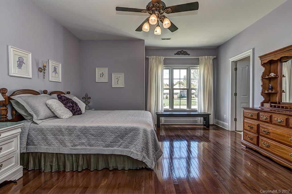 Stilwell Place - Residential