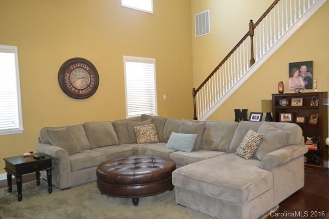 Lake Ridge - Residential