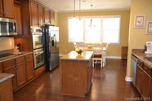 Lake Ridge - Residential