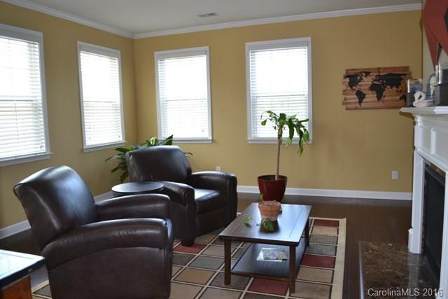 Lake Ridge - Residential