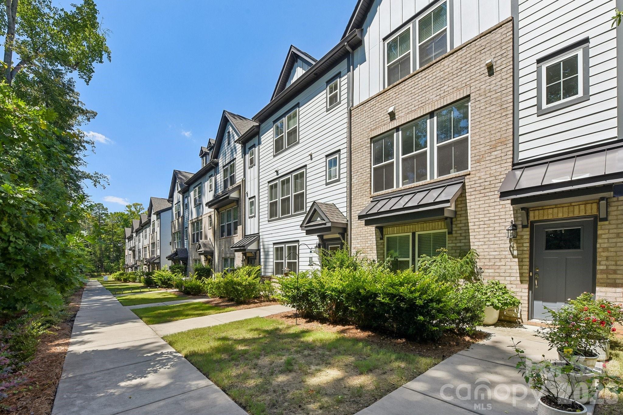 13116 Simoneaux Lane