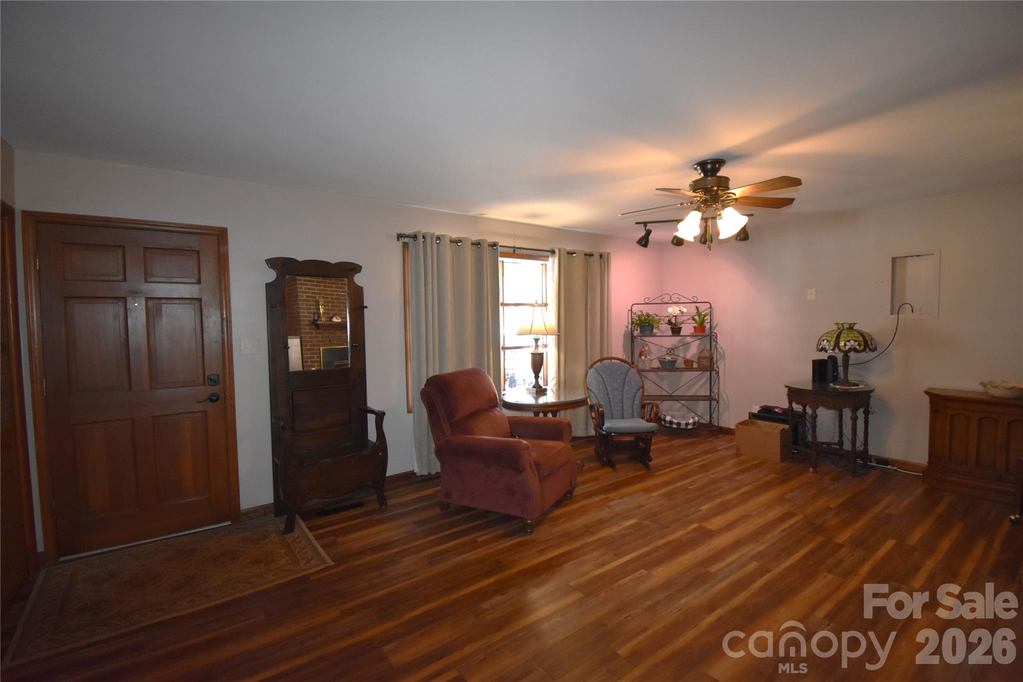 1292 Creekwood Drive