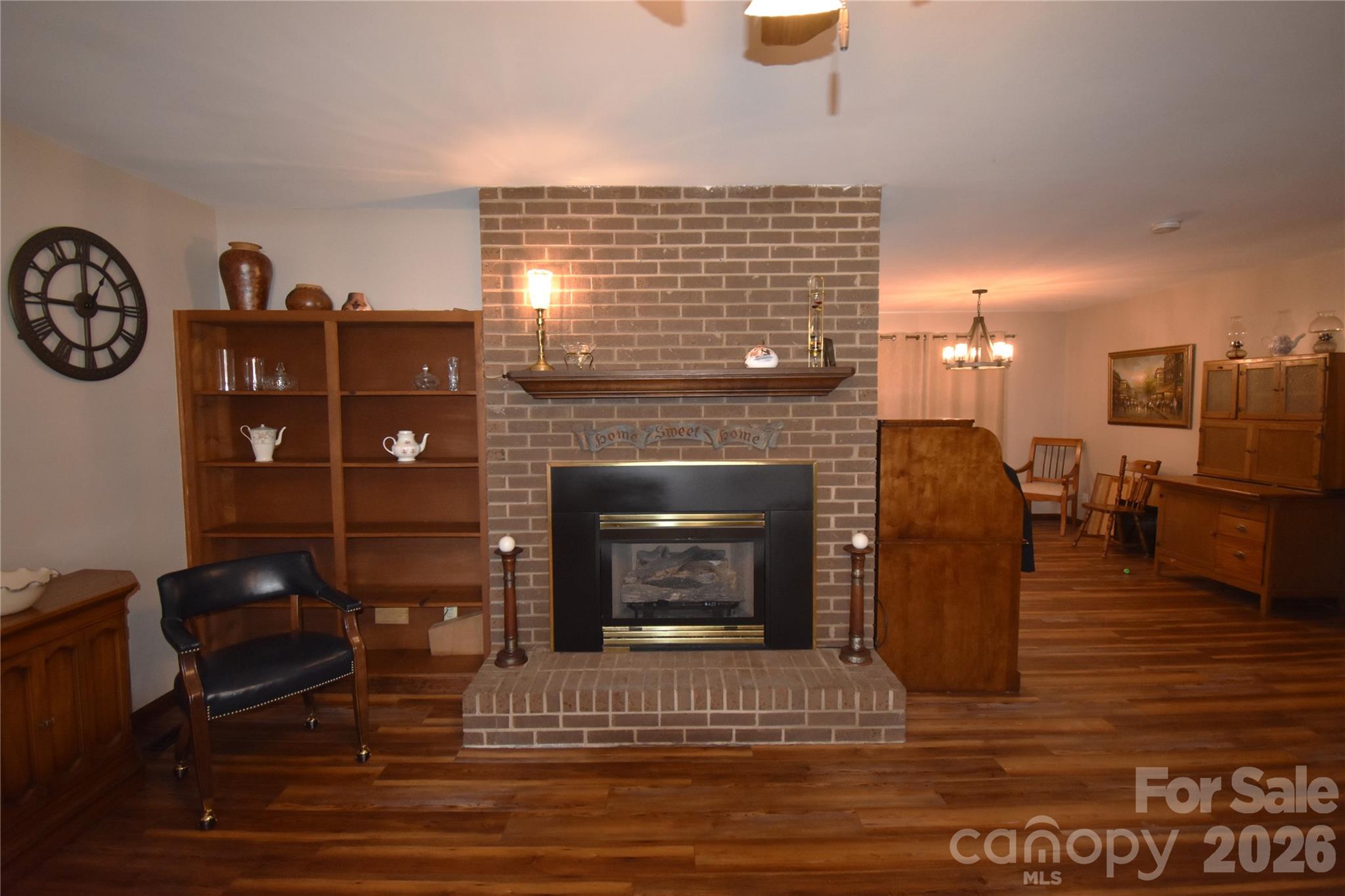 1292 Creekwood Drive