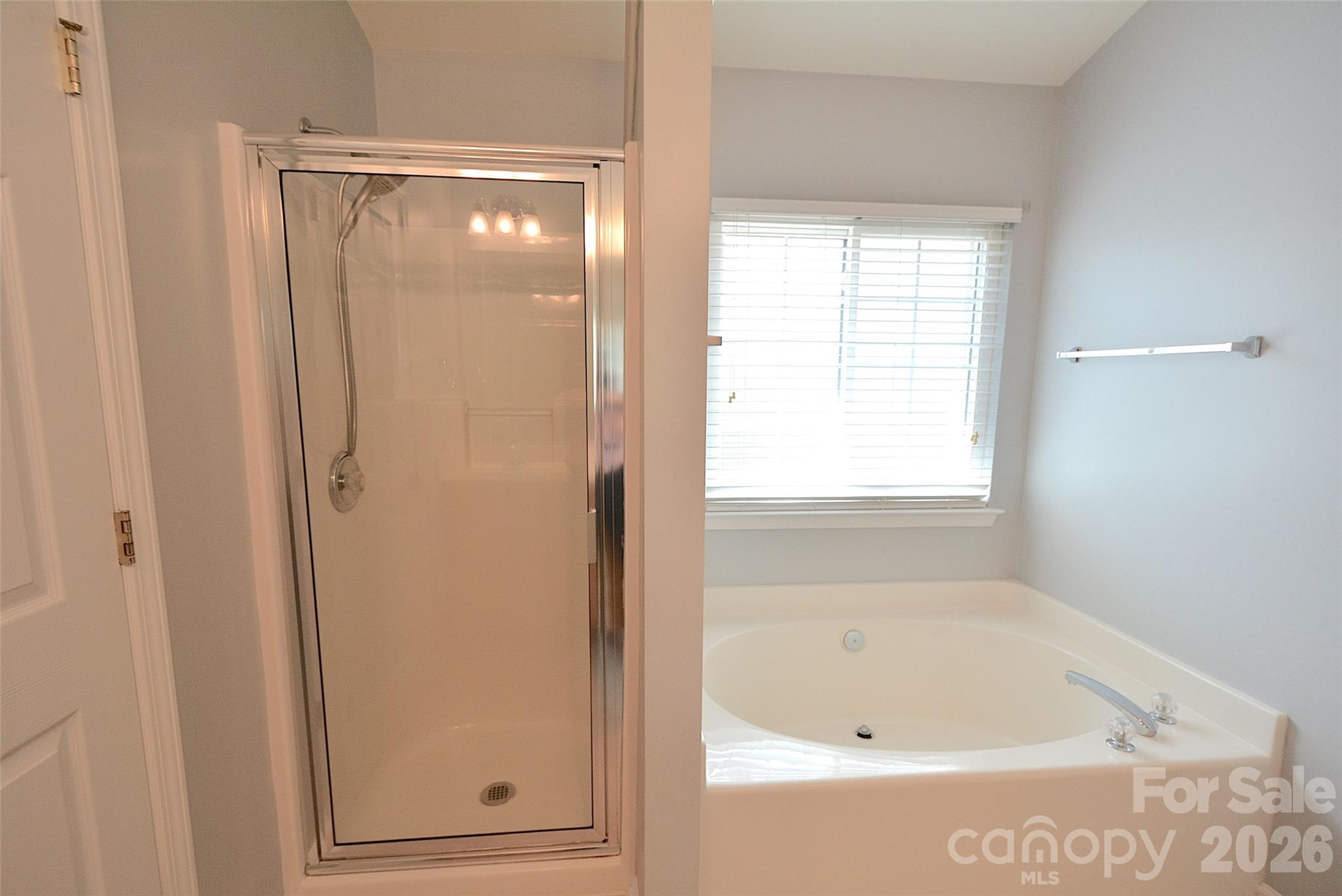 Davis Lake - Residential