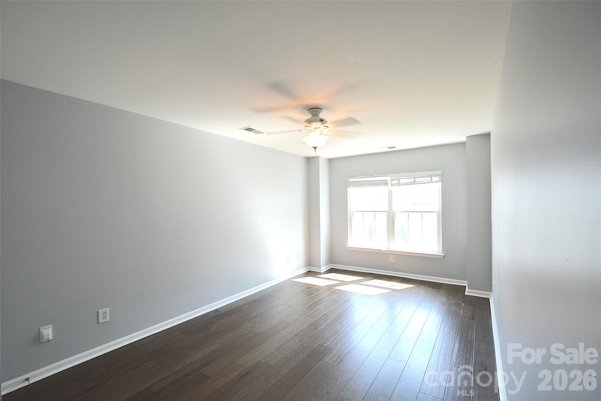 Davis Lake - Residential