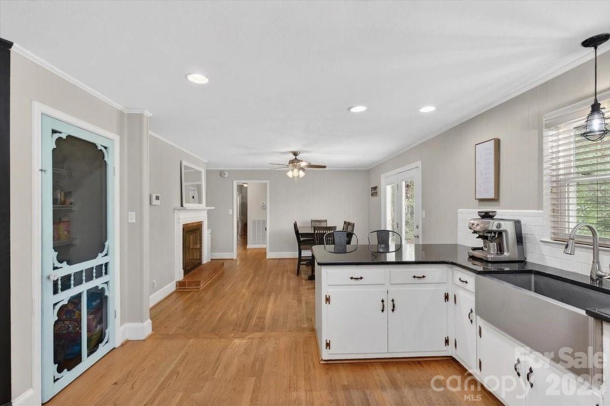 Forest Hills - Residential