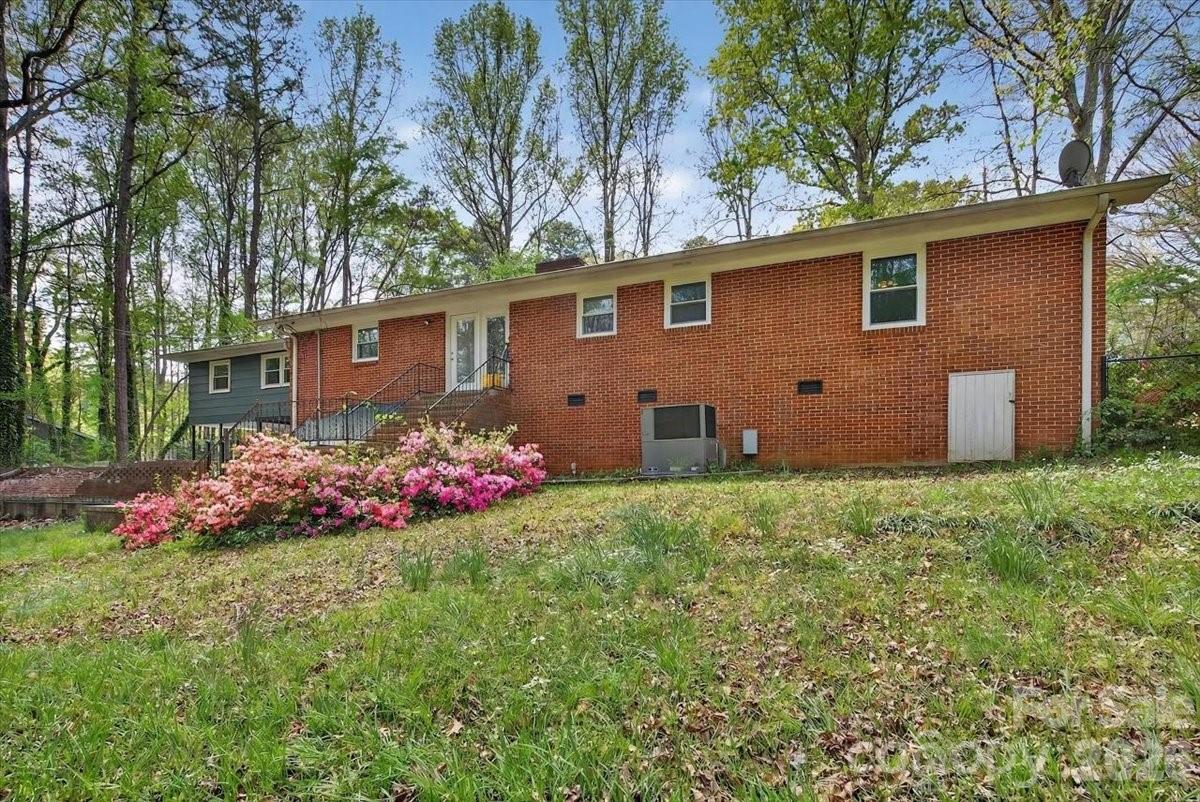 Forest Hills - Residential