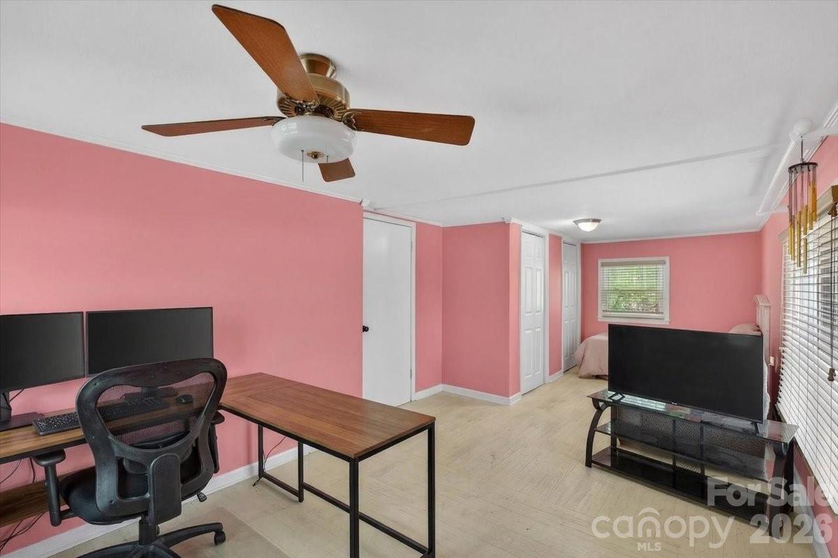 Forest Hills - Residential