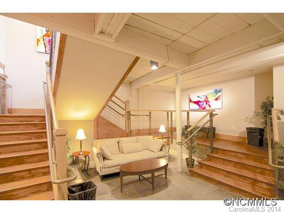 Downtown District - Commercial Sale