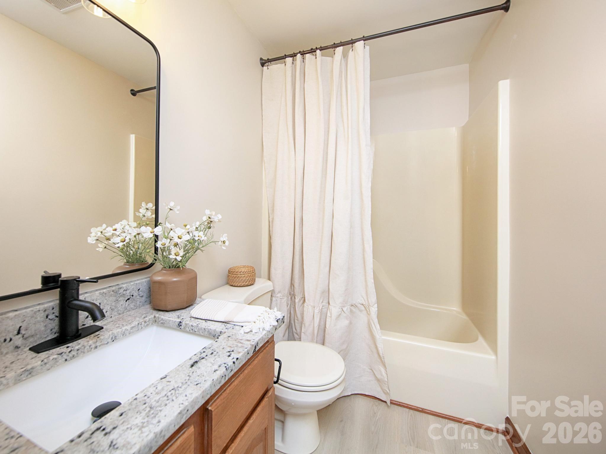 Troutman Condos - Residential