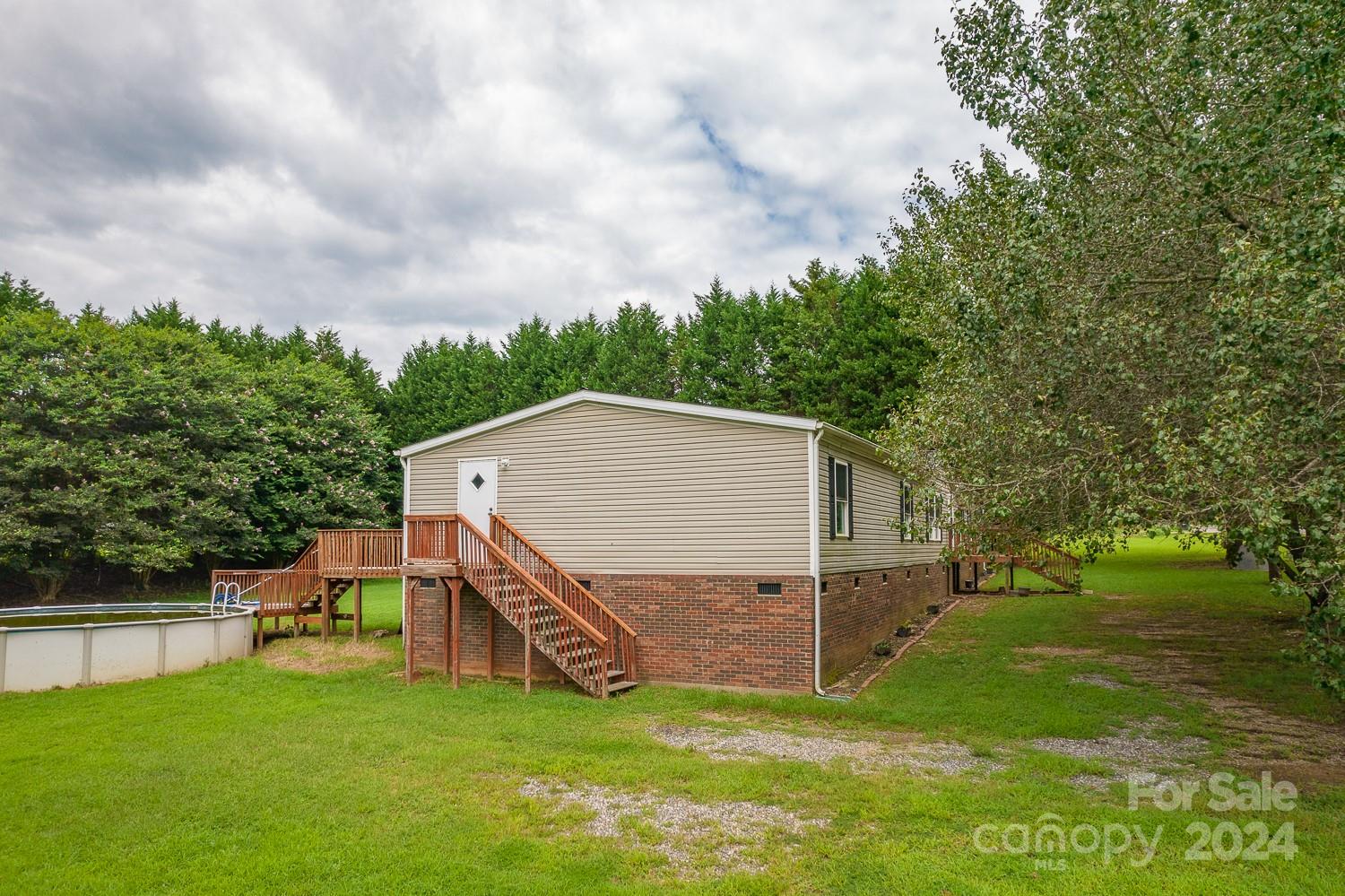 Featherstone - Residential