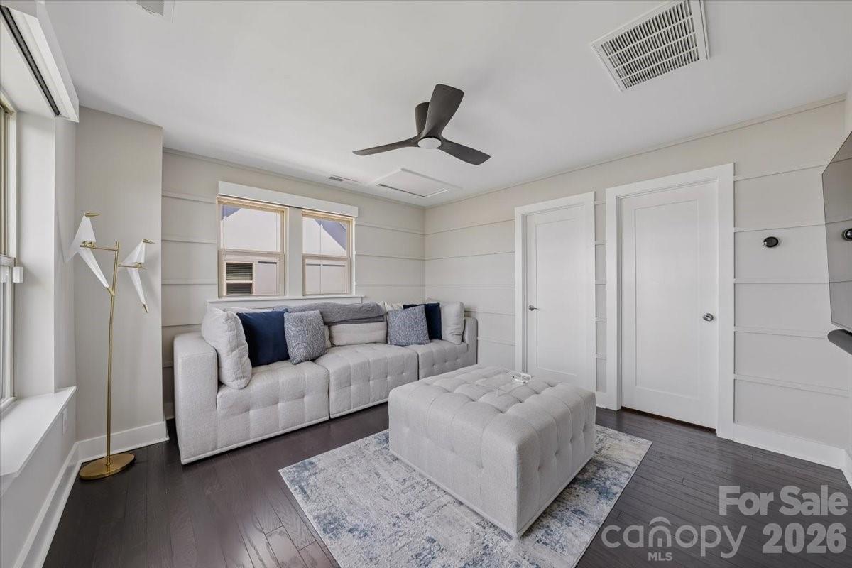 Central Point - Residential