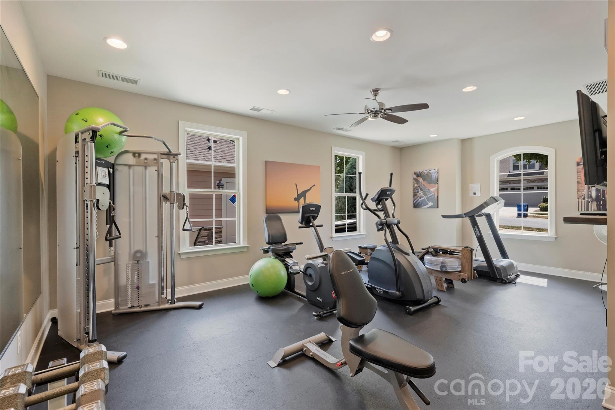 The Courtyards of Marvin - Residential