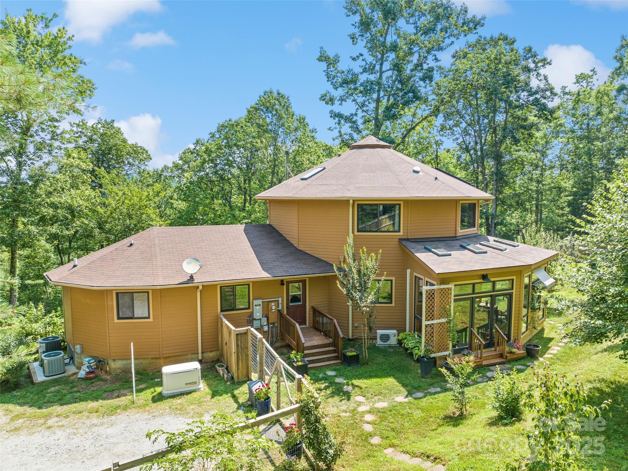 2675 Holbert Cove Road