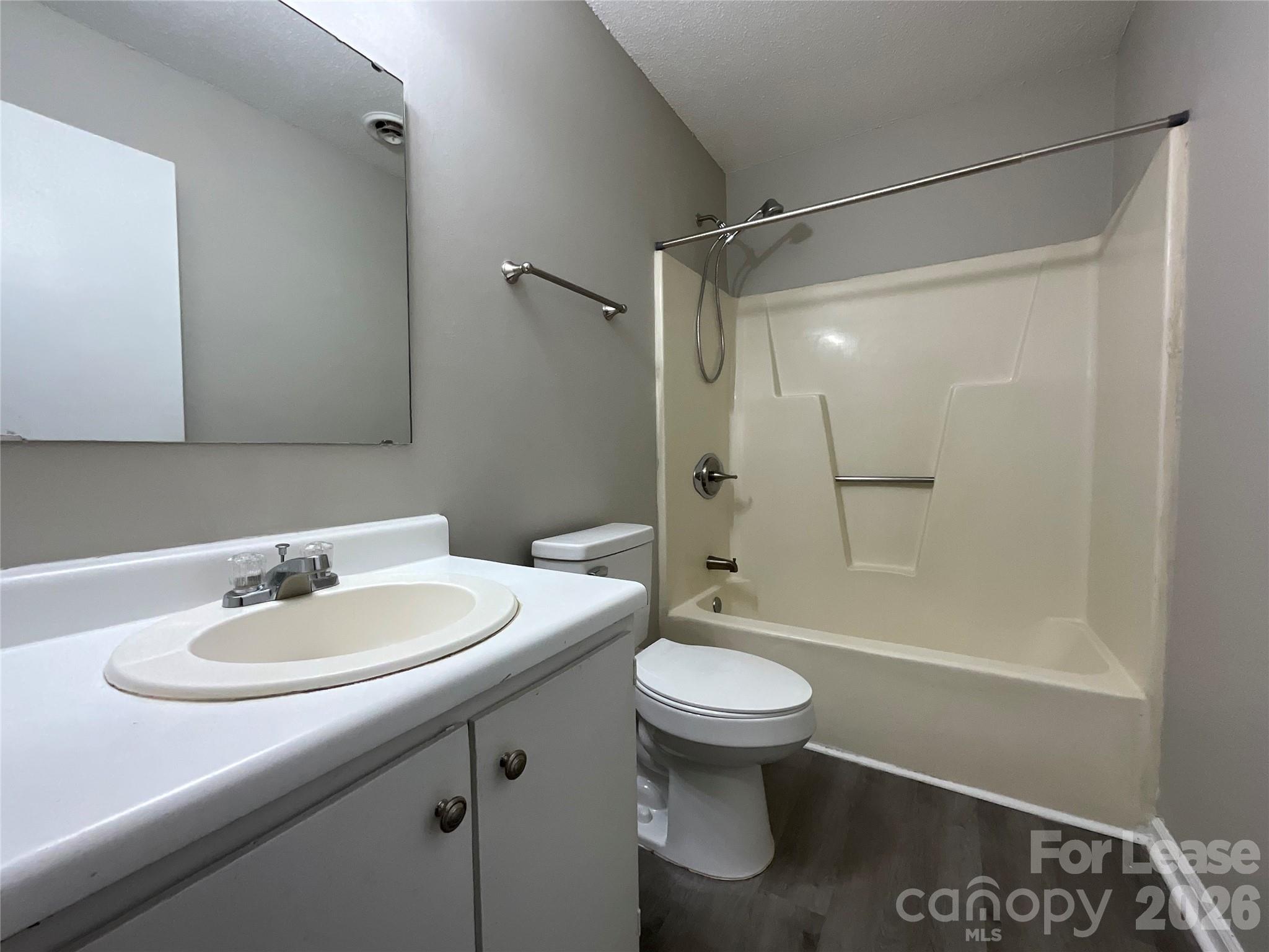 Rolling Acres - Residential Lease