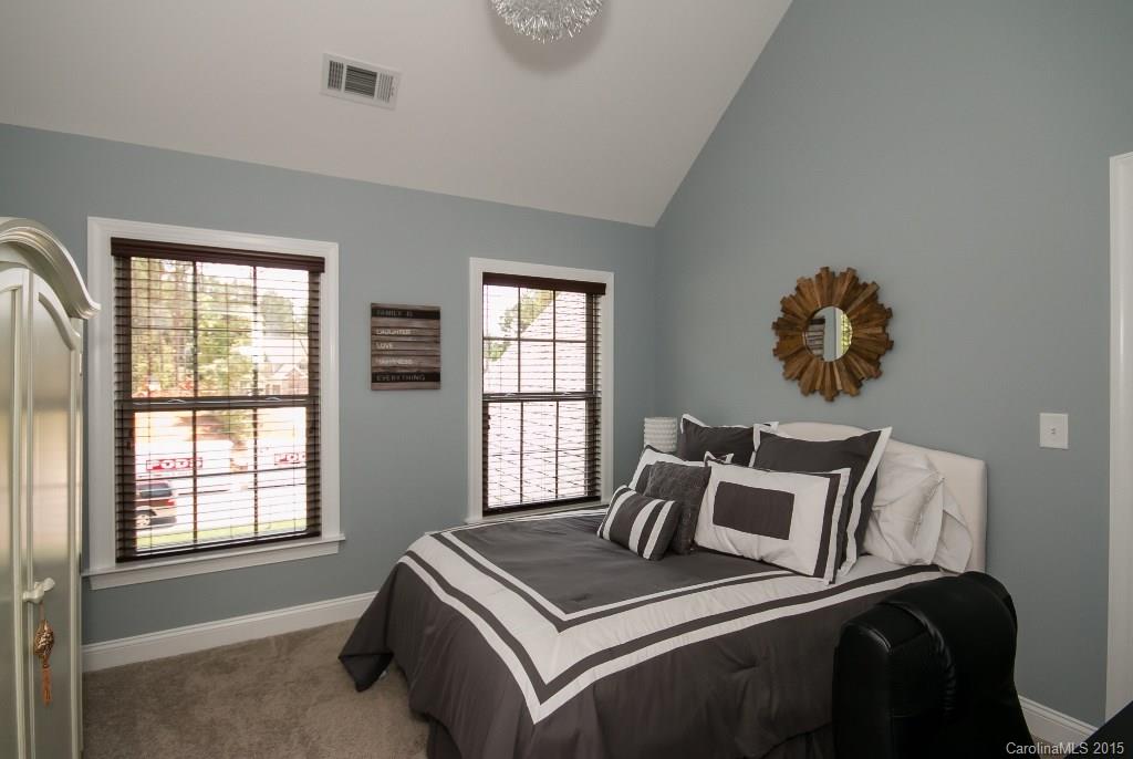 Chesapeake Pointe - Residential