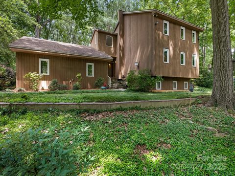3310 Windbluff Drive Charlotte NC 28277