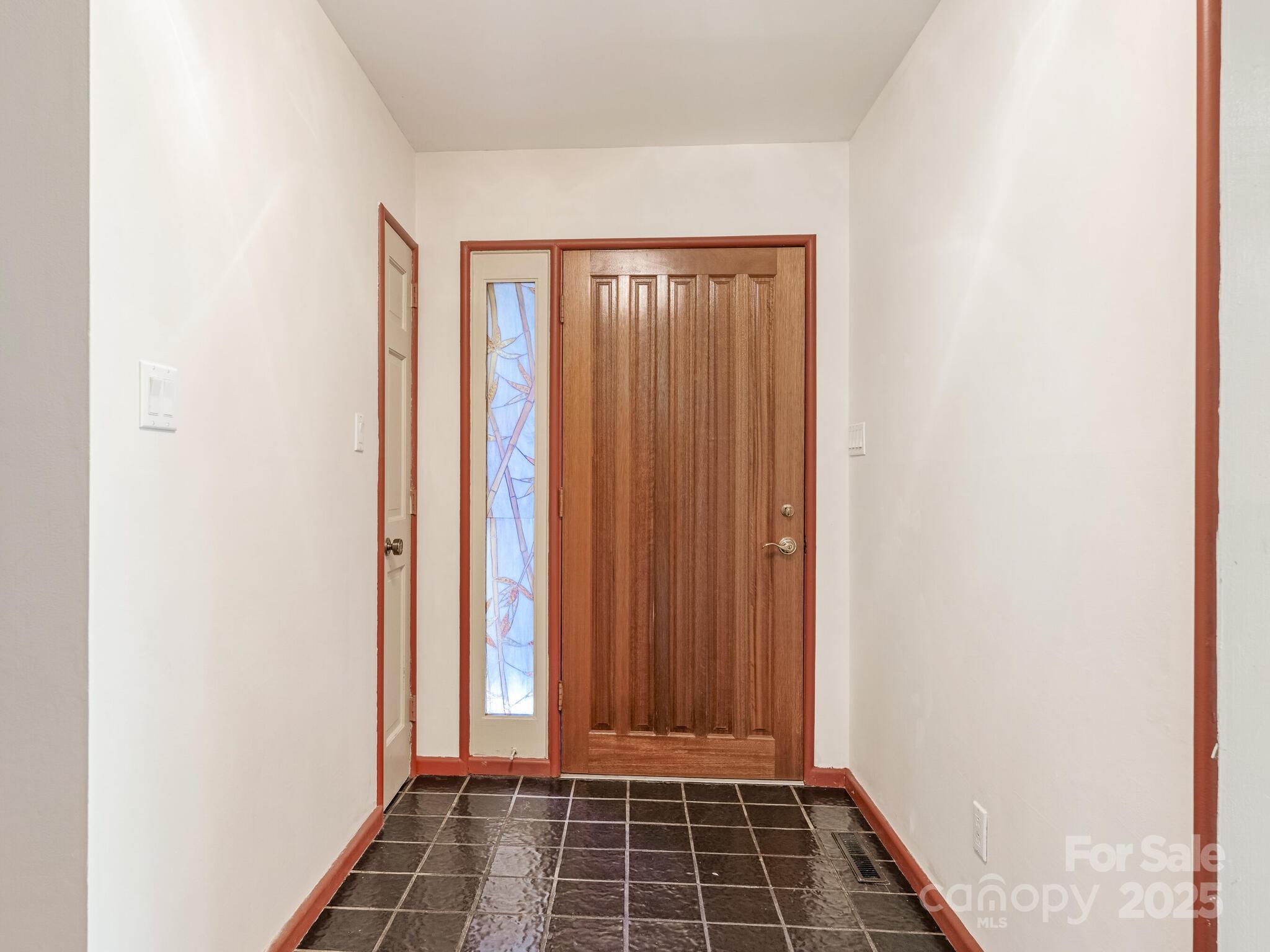 3310 Windbluff Drive