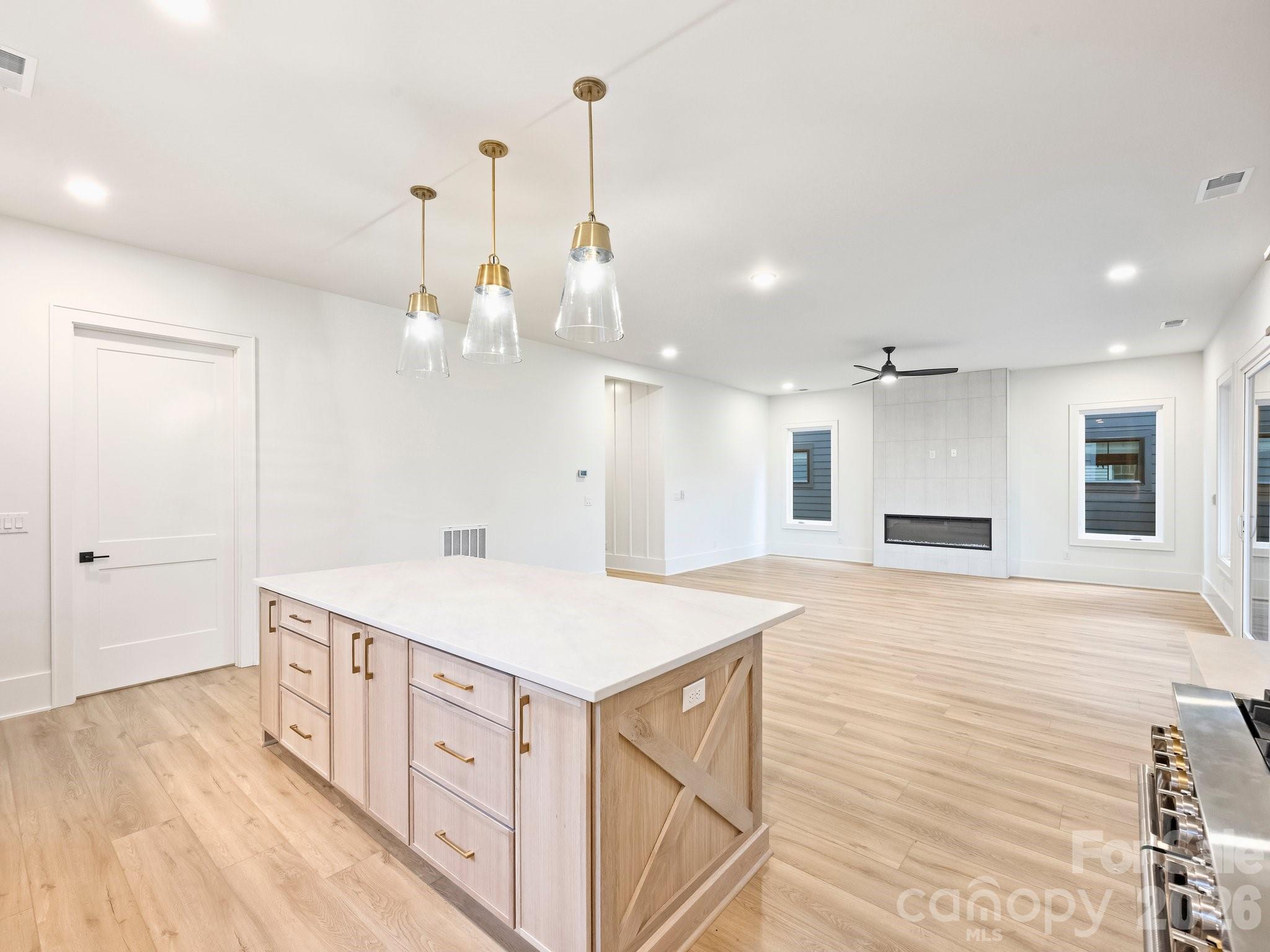 Davis Park - Residential