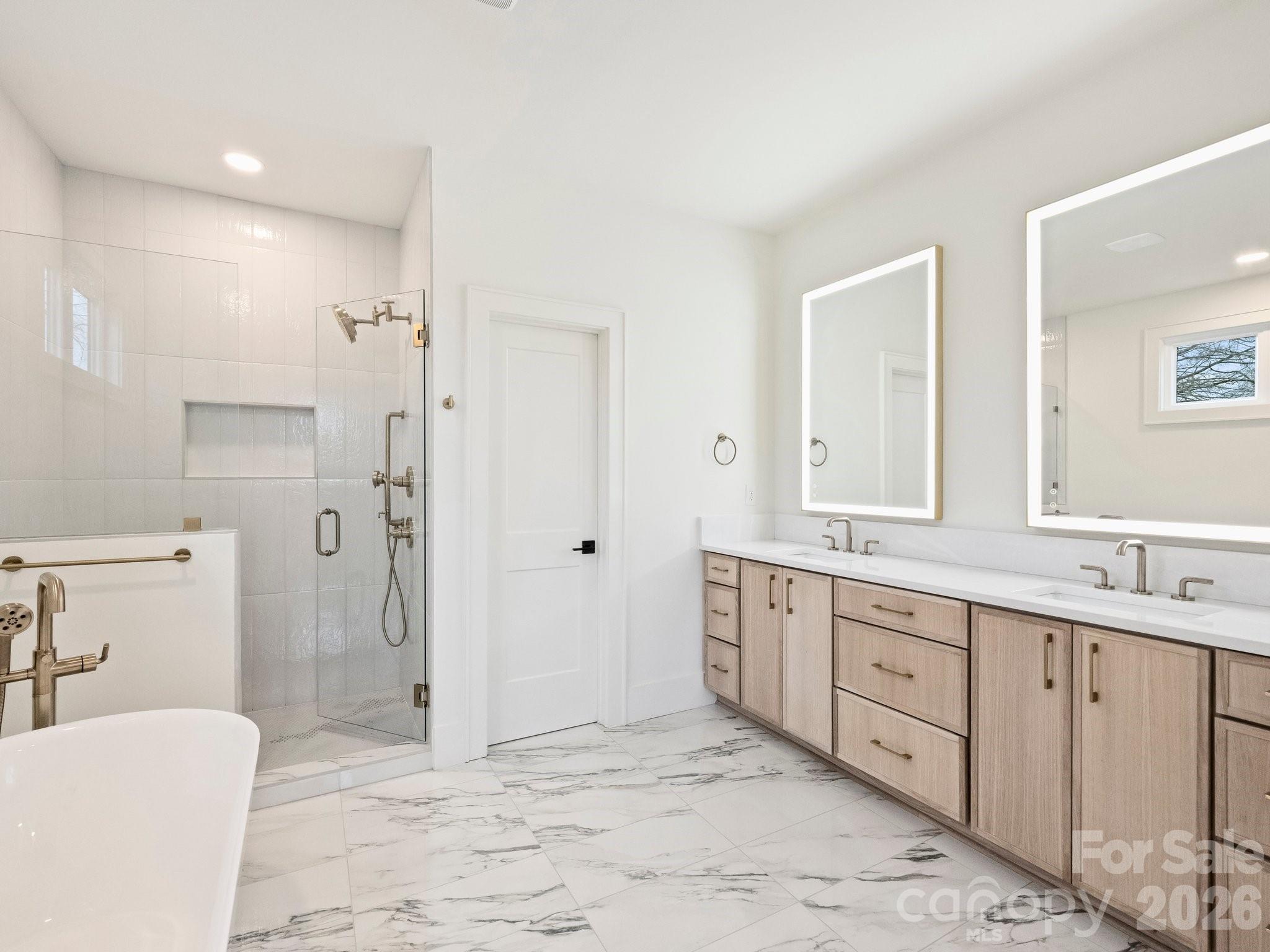 Davis Park - Residential