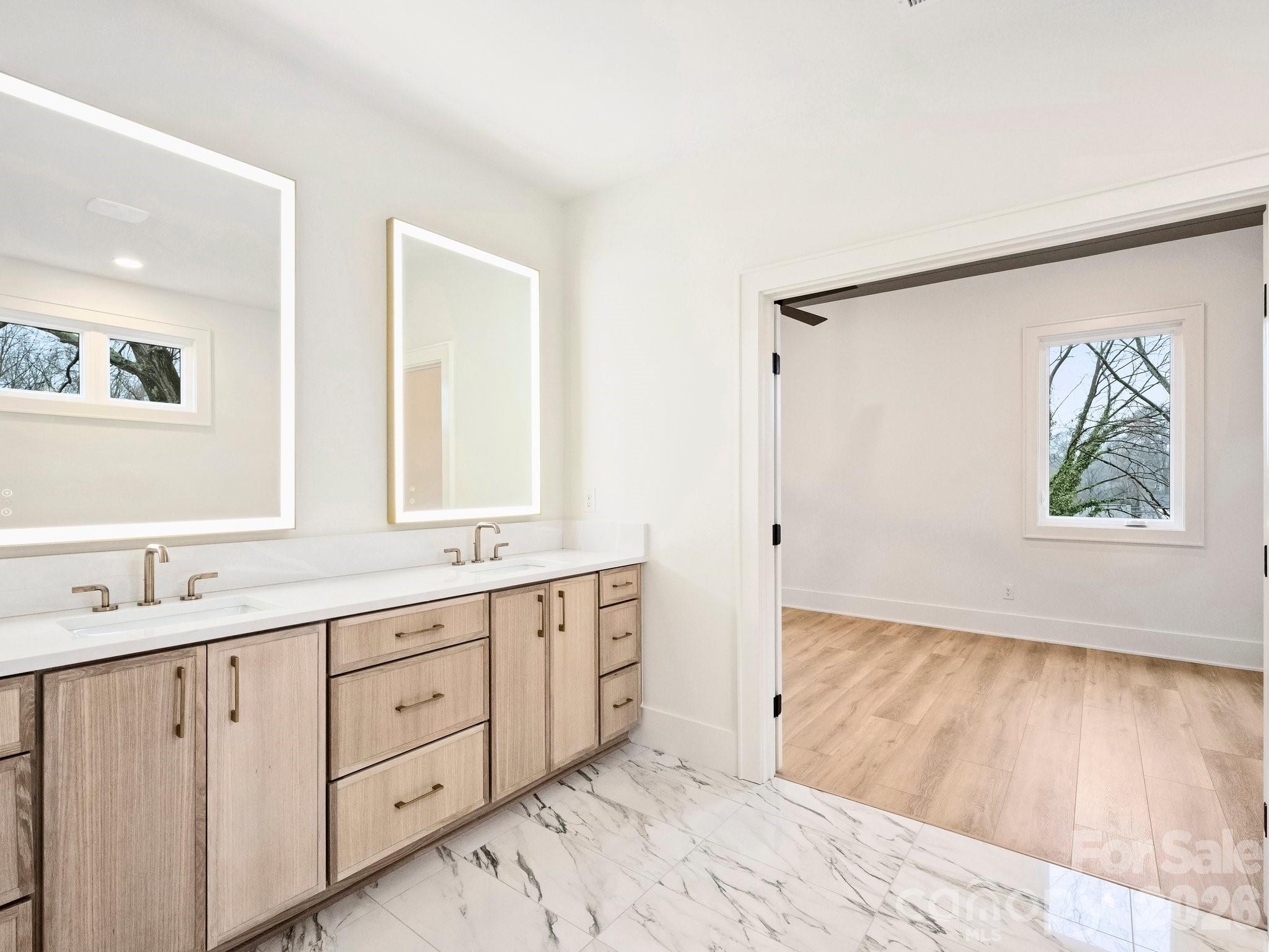 Davis Park - Residential