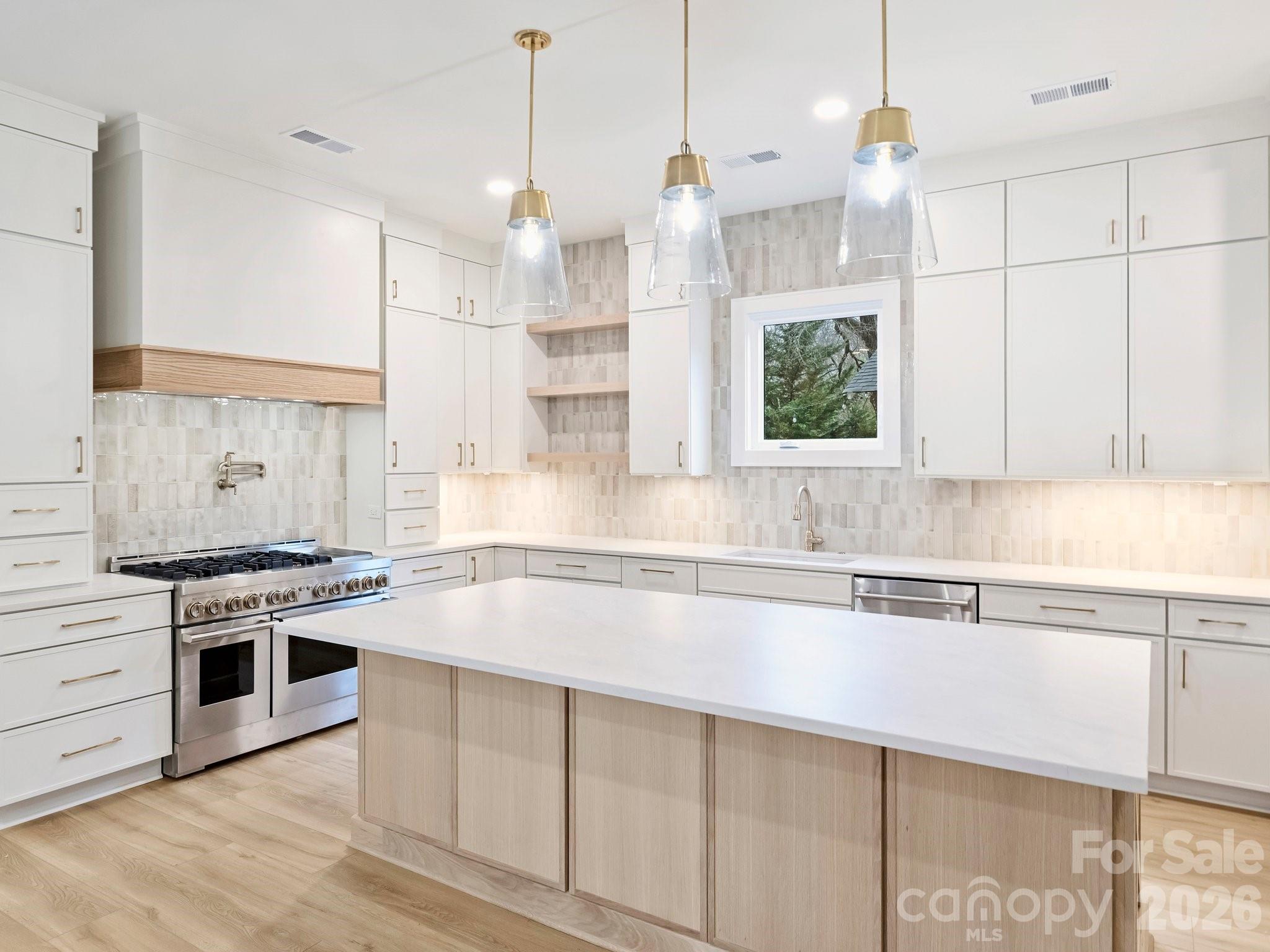 Davis Park - Residential