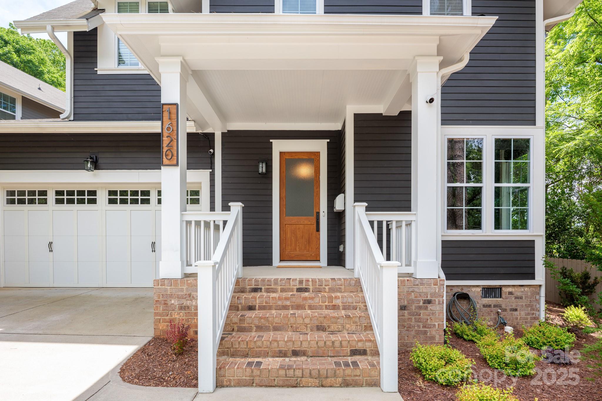 1620 Arnold Drive