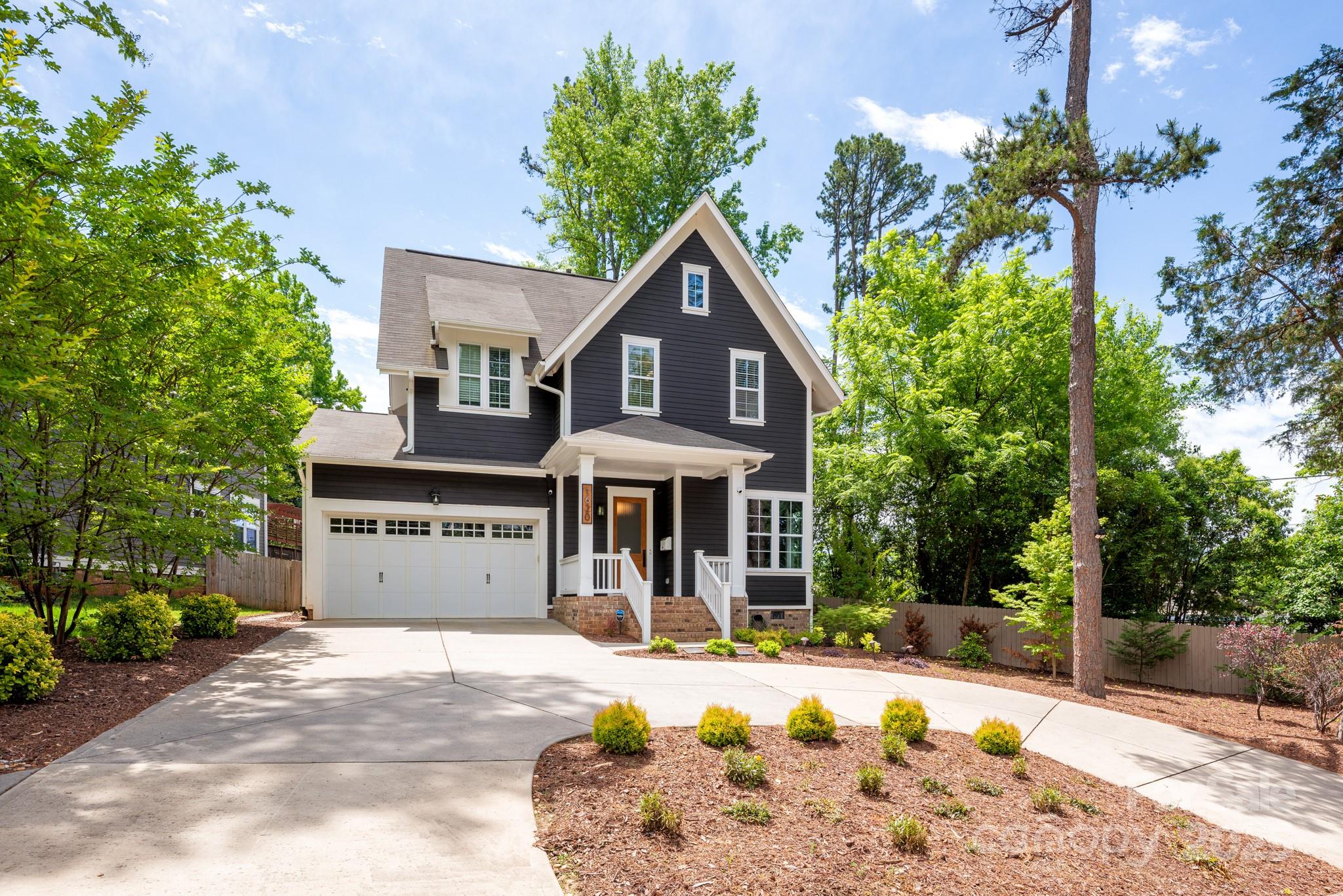 1620 Arnold Drive