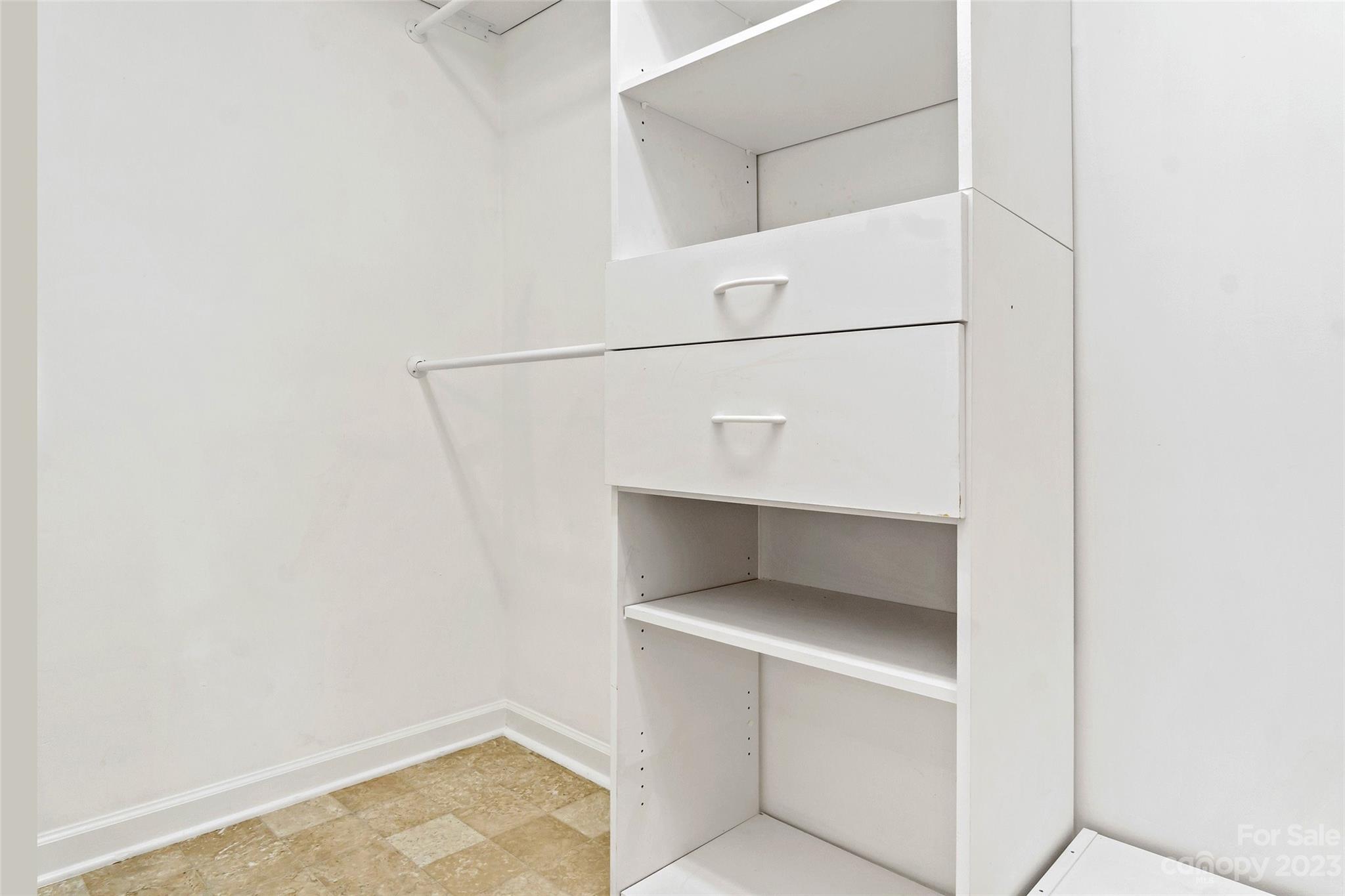 Gateway Mountain - Residential