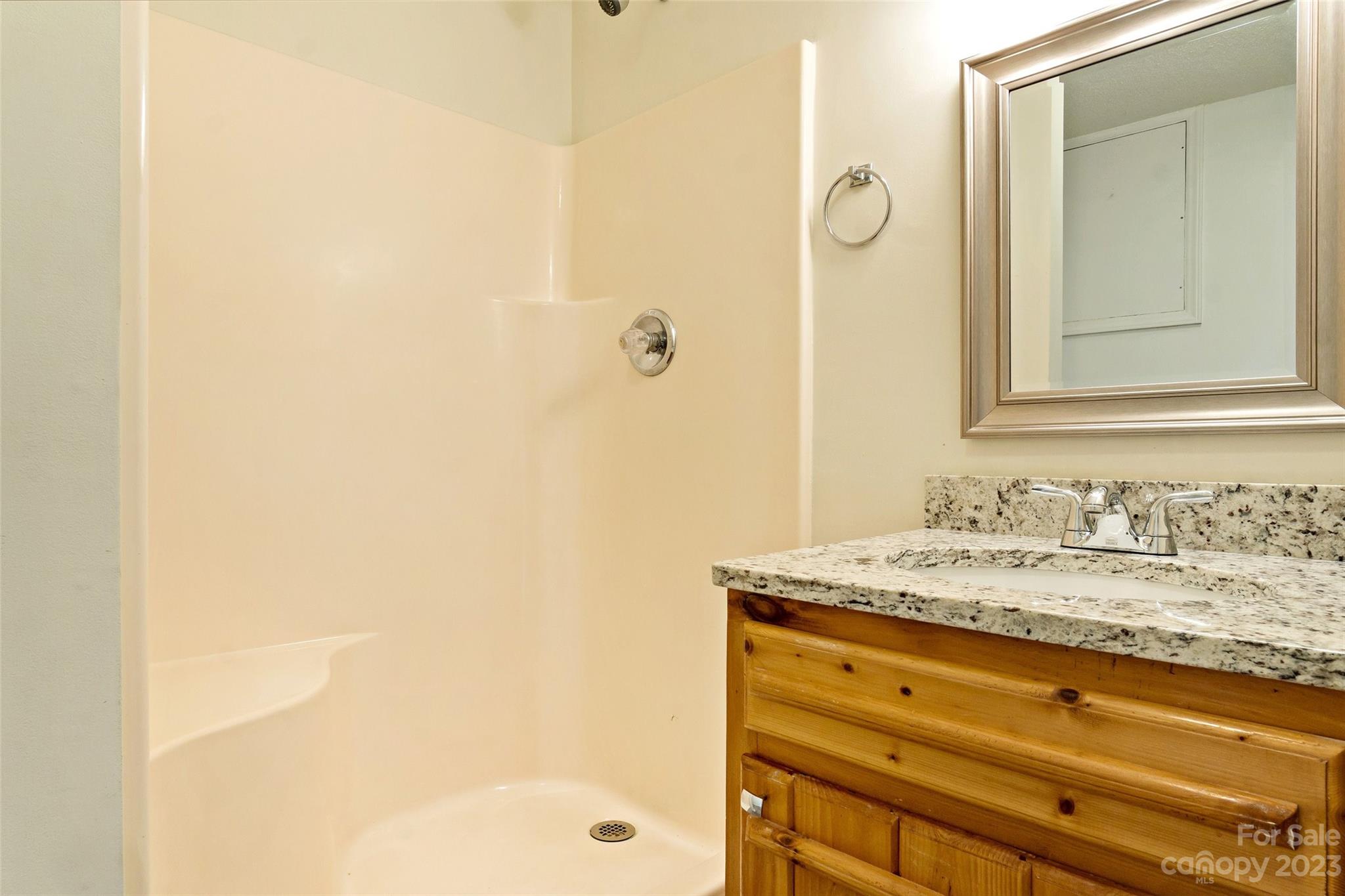 Gateway Mountain - Residential