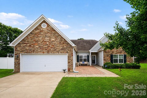 Photo for 6900 Daisy Bee Court