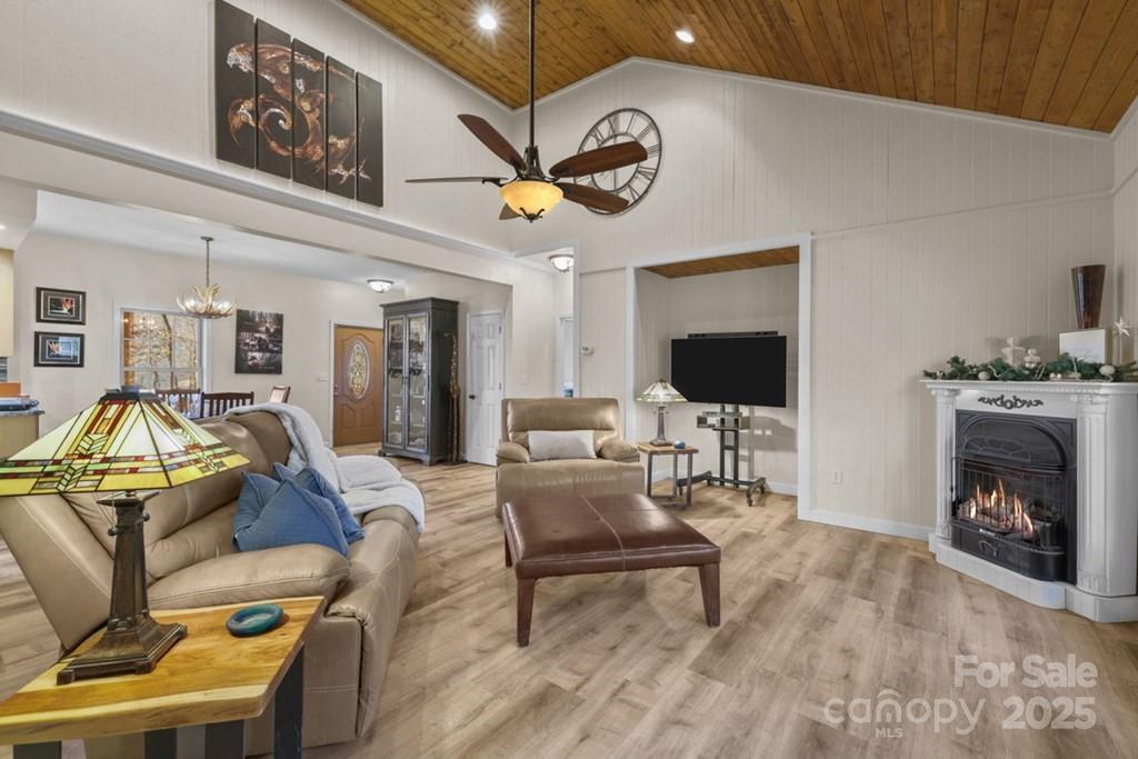 Eagles Ridge - Residential