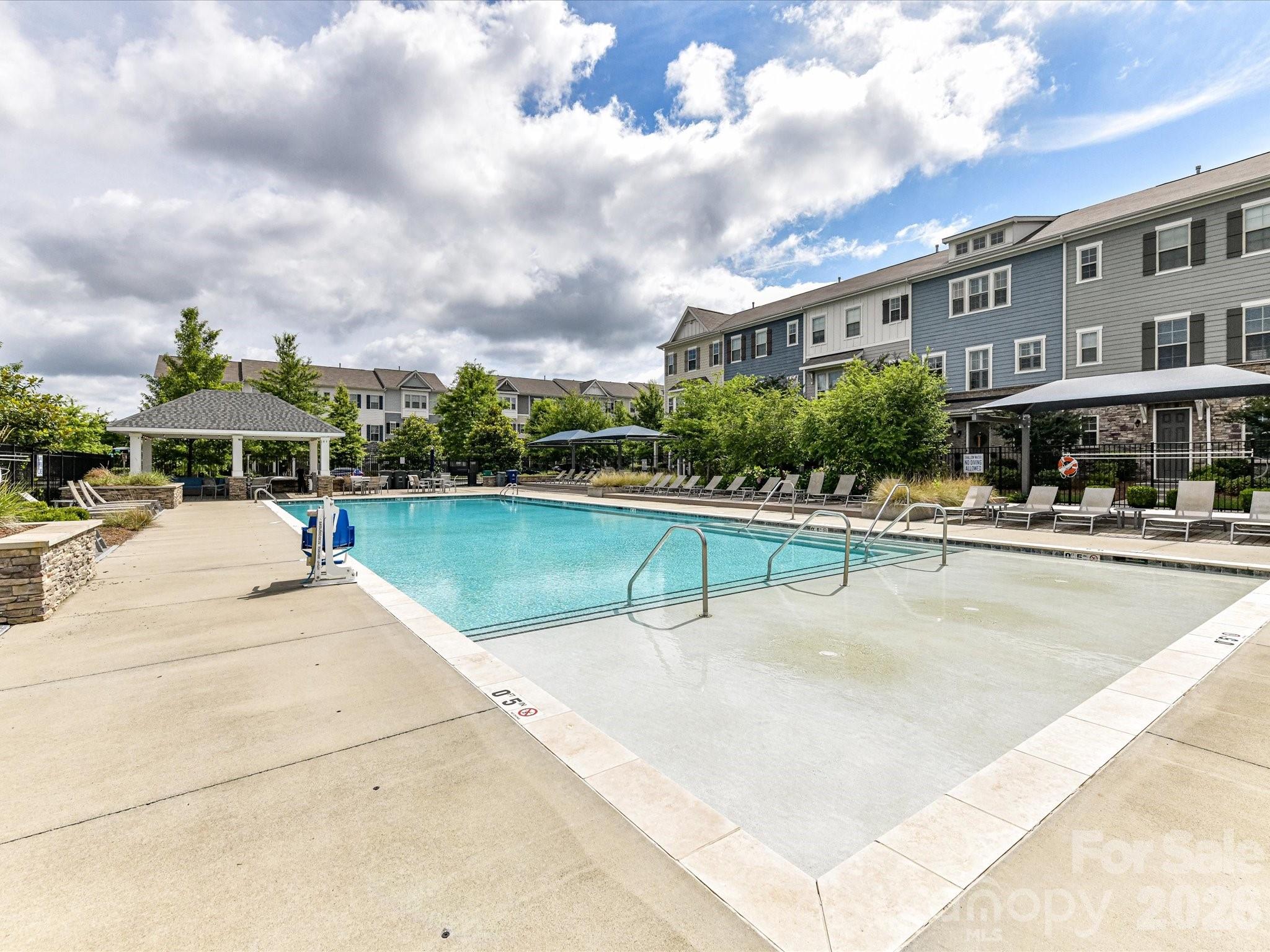 Hadley at Arrowood Station - Residential