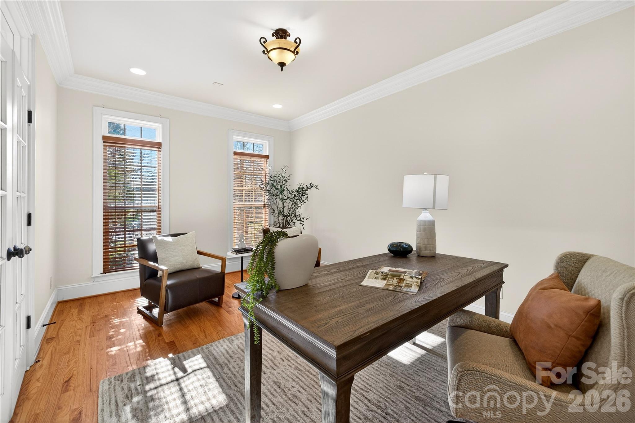 6565 Robin Hollow Drive