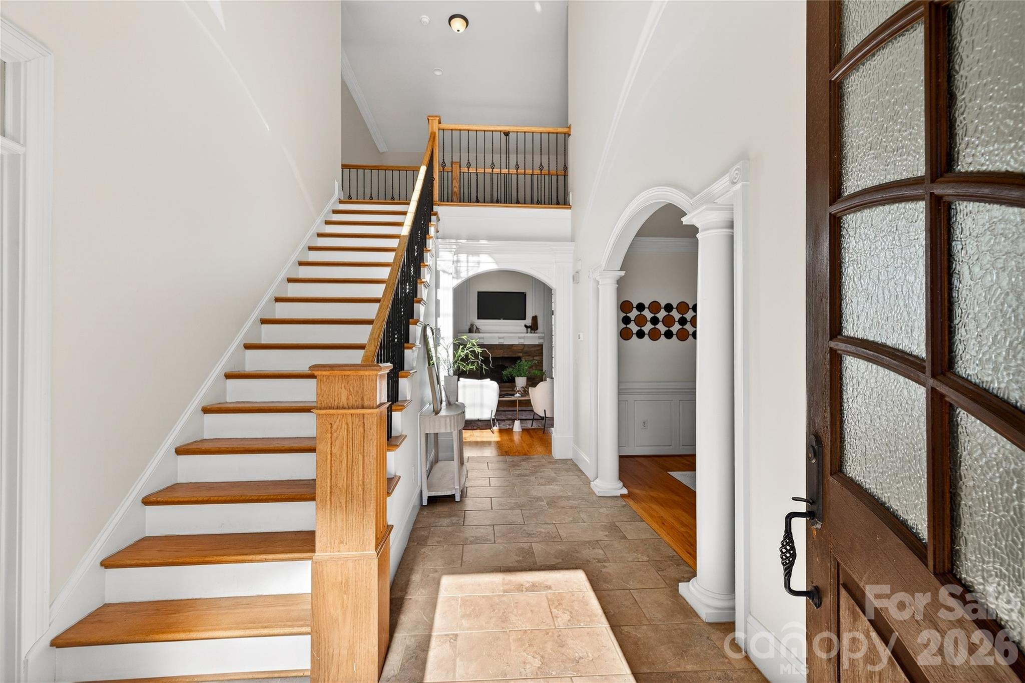 6565 Robin Hollow Drive