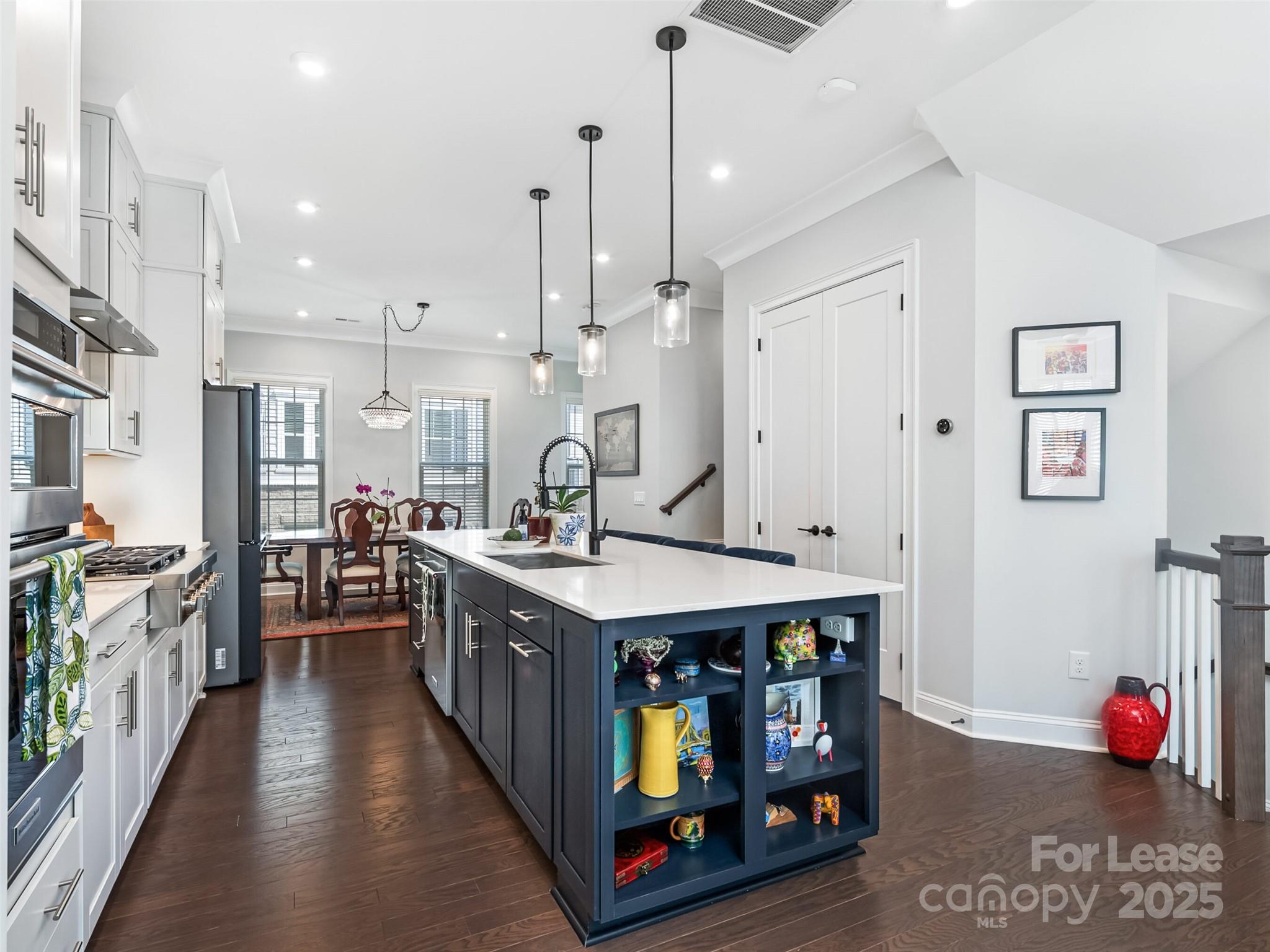 Elizabeth Glen - Residential Lease