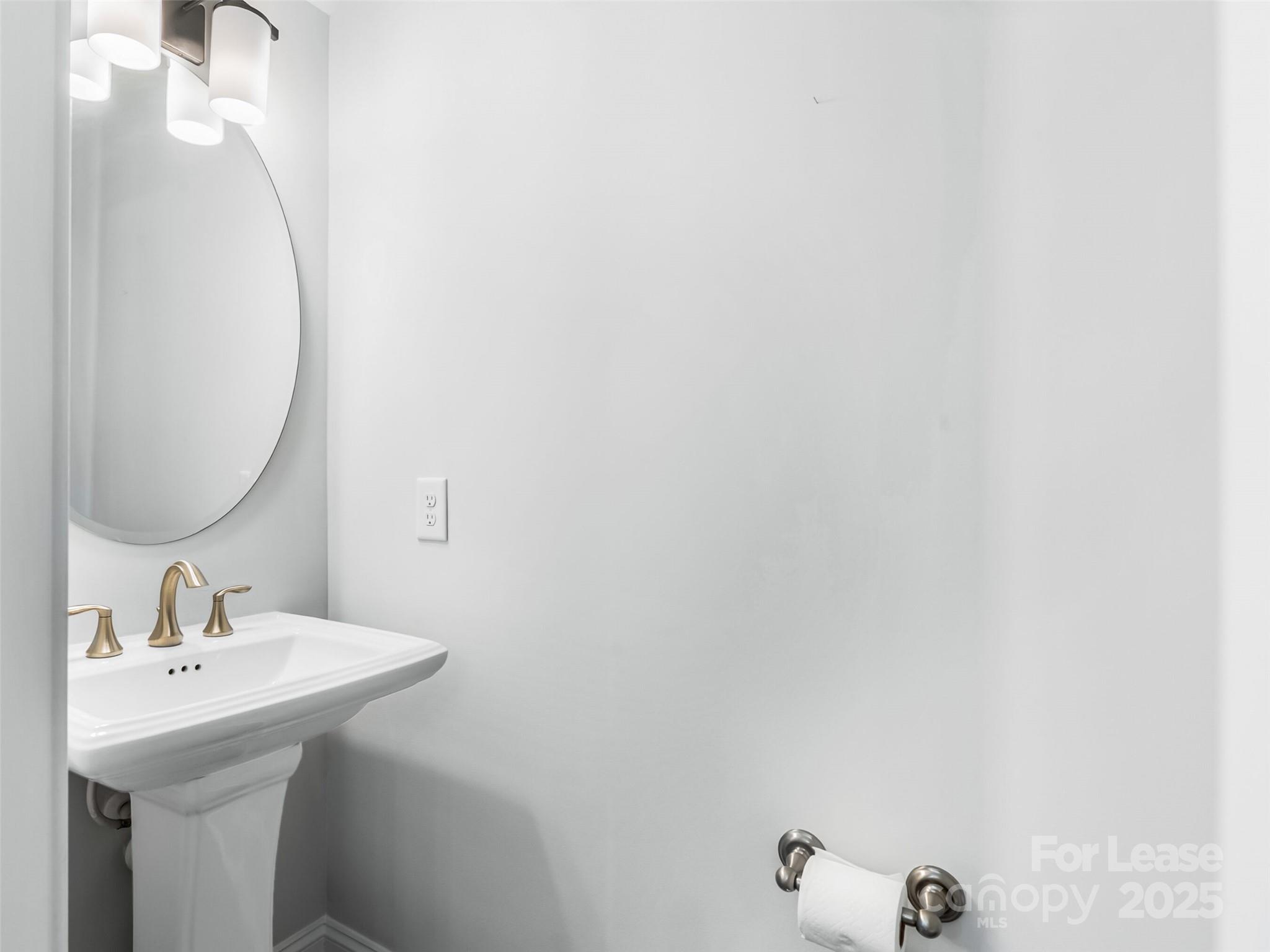 Elizabeth Glen - Residential Lease