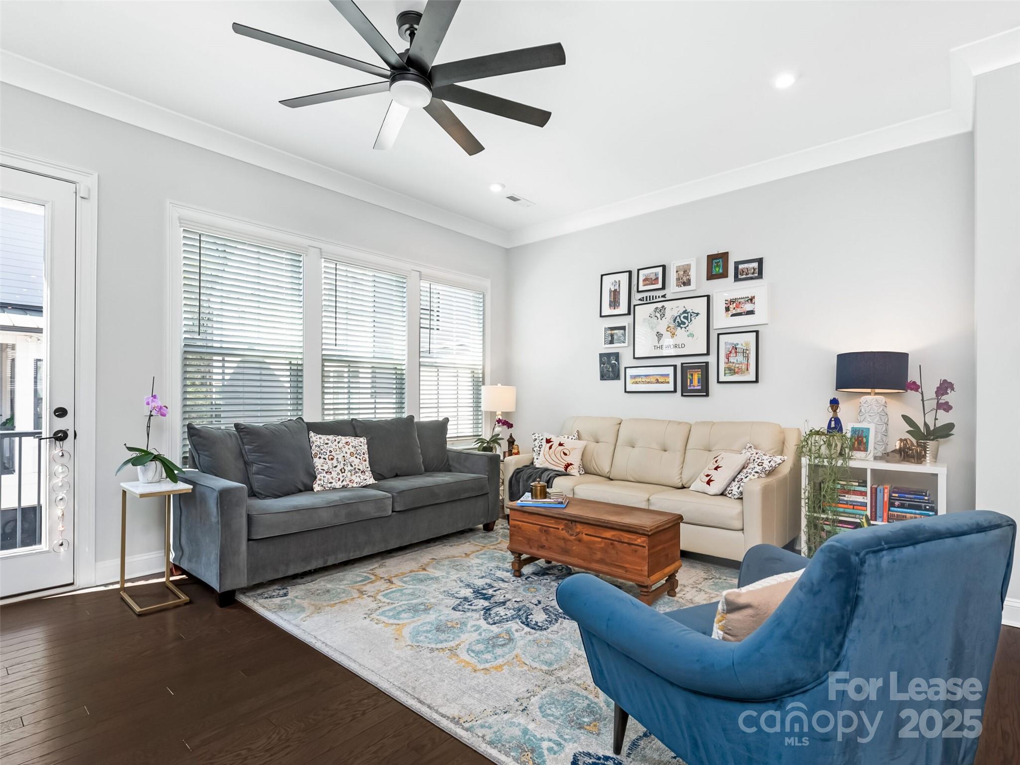 Elizabeth Glen - Residential Lease