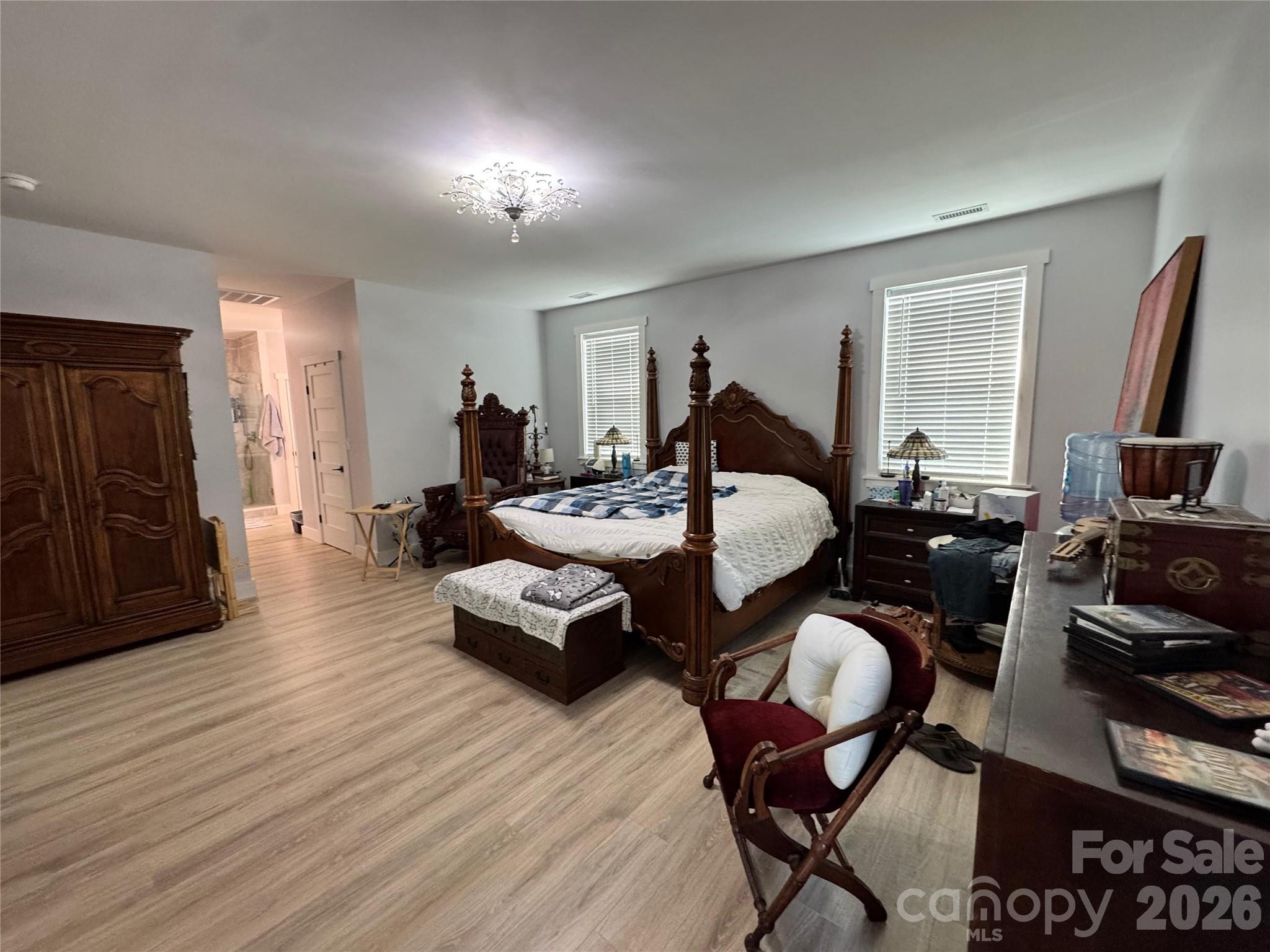 Paradise Harbor - Residential